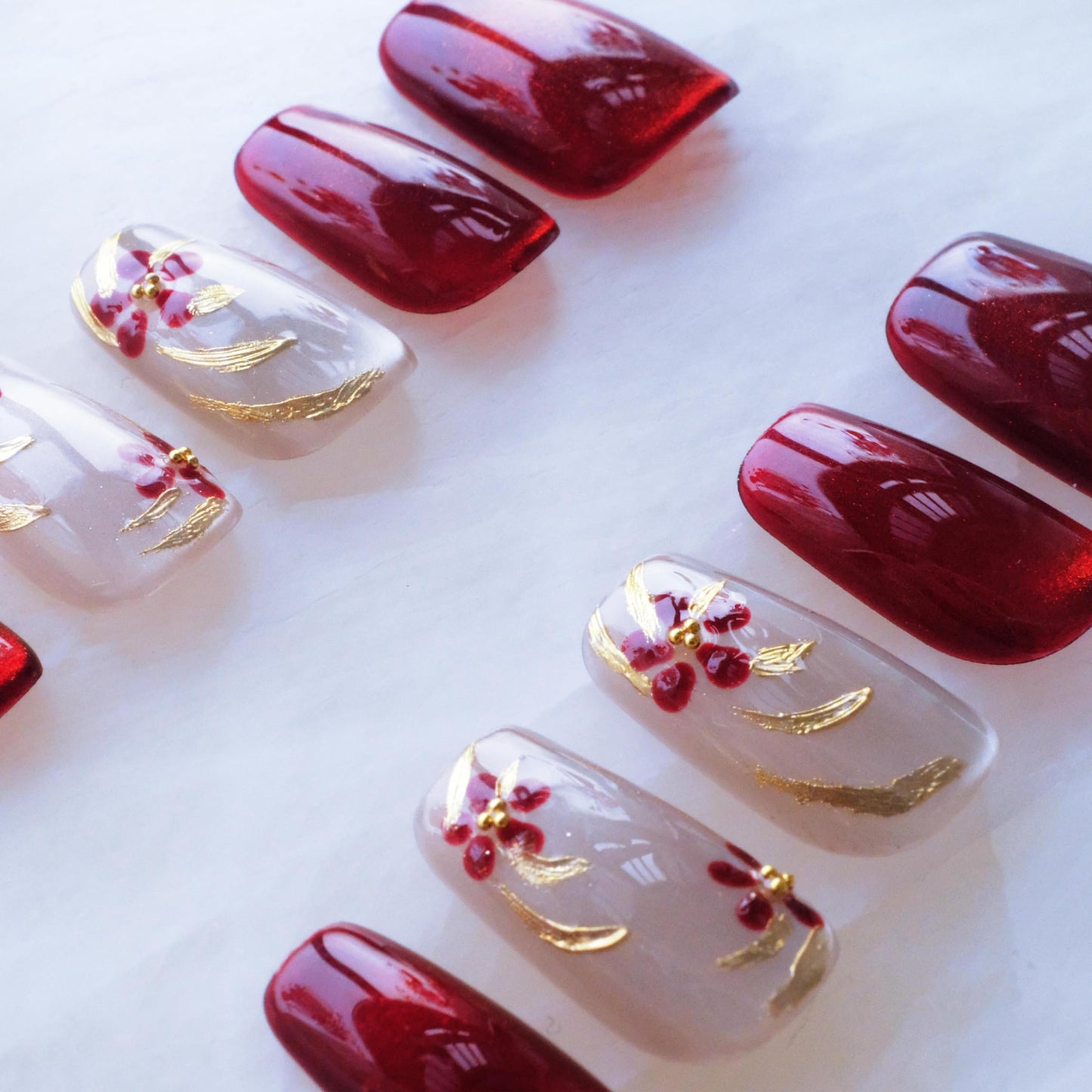 GLORS Press on Nails, Red Plum Embroidery Cat Eye False Nails with Gold Floral Design, medium ballerina Shape, 10 Pieces (Medium, MB)