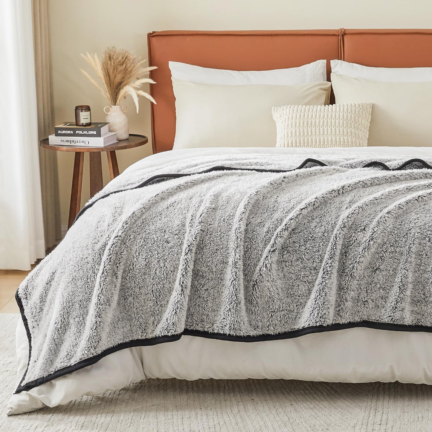 EMME Soft Sherpa Fleece Blanket Reversible Plush Fluffy Large Blanket, Light Weight Warm Decorative Boho Blanket Cover for Sofa, Couch, Bedroom,Travel(Black,50"x60")