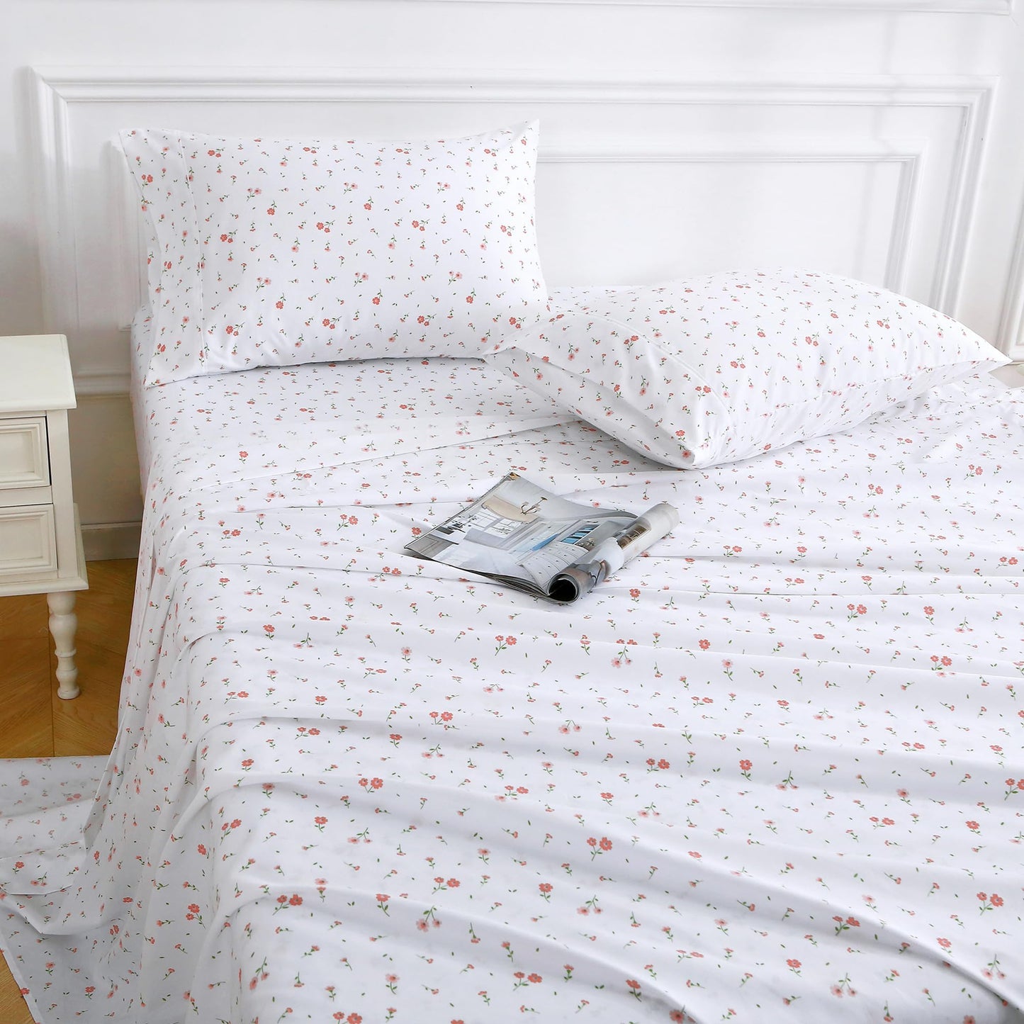 Softan Pink Floral Full Sheet Set Flower Printed Bed Sheets Double - 4 Piece Microfiber Patterned Fitted Bed Sheets with 15" Deep Pocket & Straps, Cozy Cute Pink Sheets and Pillowcase Set