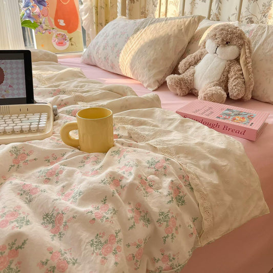 mixinni Vintage Floral Duvet Cover Set - 3 Piece Twin Size Pink Cottagecore Bedding with Lace Trim, Shabby Chic Bedding Set, Includes 1 Duvet Cover & 2 Pillowcases, Boho Aesthetic for Girls & Dorms