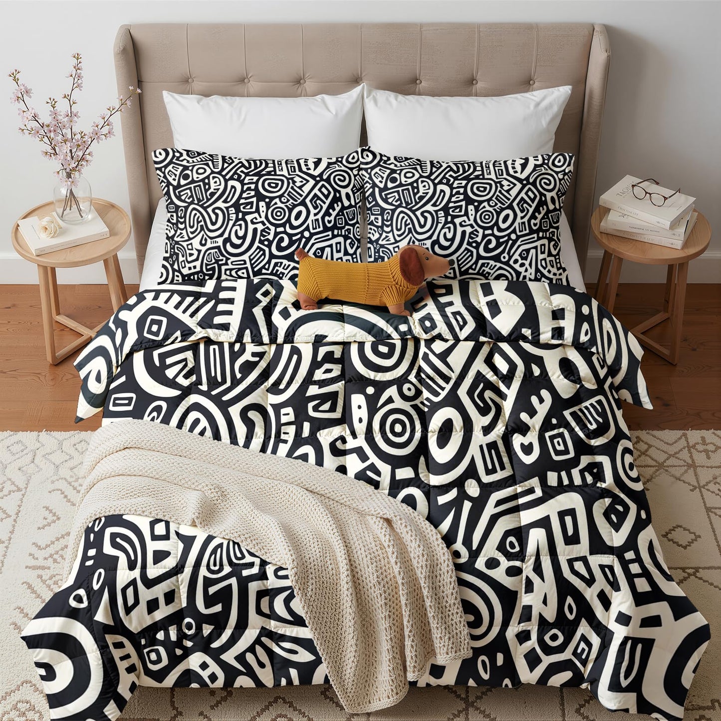 Abstract Art Comforter Set Queen Size 3 Pcs - All Season Comforter & 2 Pillowcases, Black and White Bedding Set, Soft Lightweight Down Alternative Duvet Insert, Tribal Graffiti Bedroom Decor