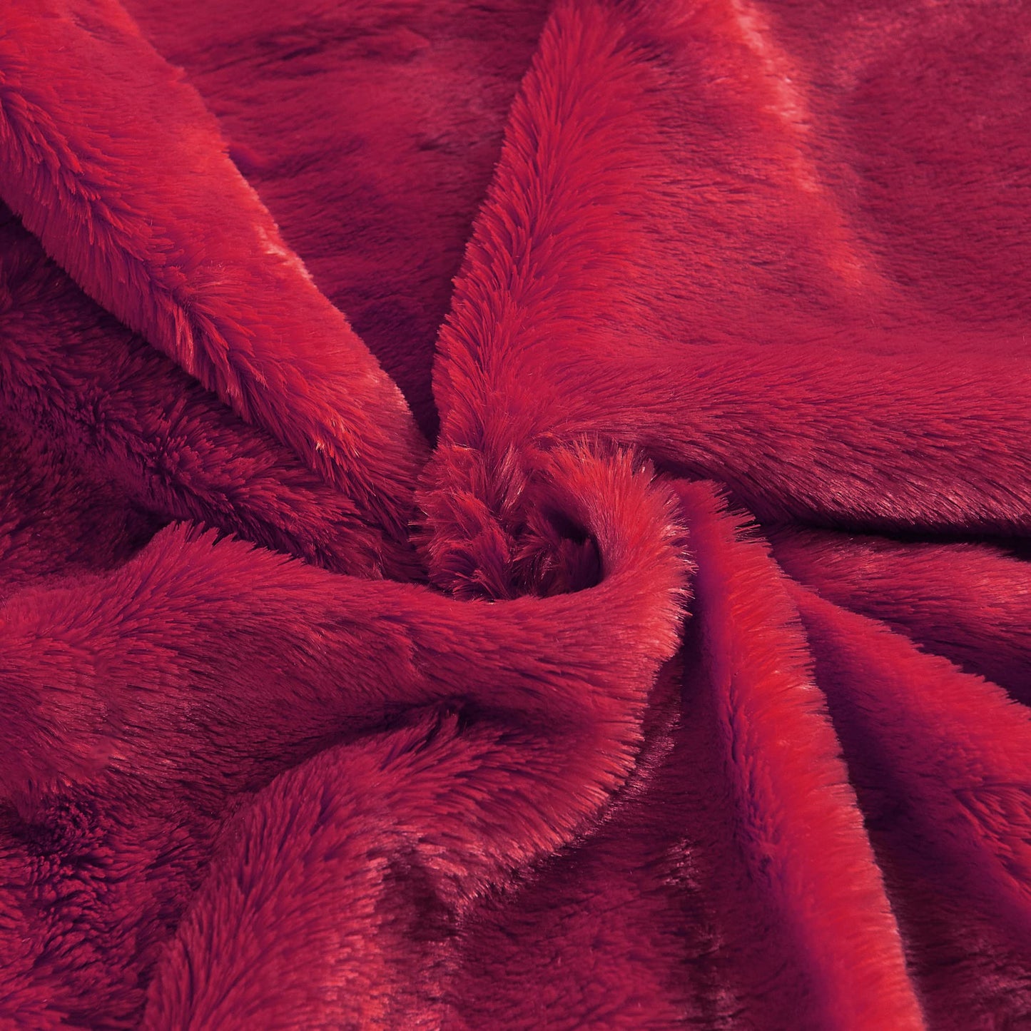 Home Soft Things Red Plain Faux Fur Throw Blanket, Chili Pepper - 50'' x 60'' Shiny Silky Smooth Soft Heavy Bed Couch Cover Warm Comfortable Cozy Elegant Plush Throw for Living Room Bedroom