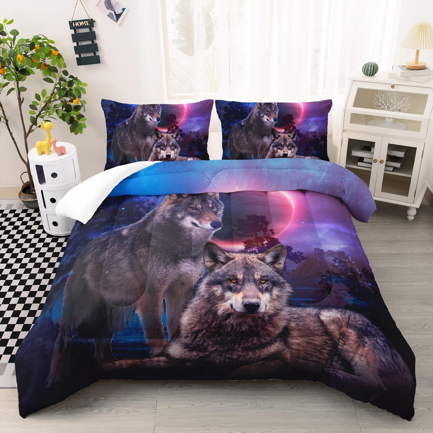 AILONEN Wolf Comforter Set Queen Size, Red Moon Outdoor Wolves Couples Bedding Set for Boys Girls,Woodland Forest Wild Wolves Duvet Set 3 Pieces, 1 Quilt and 2 Pillowcases