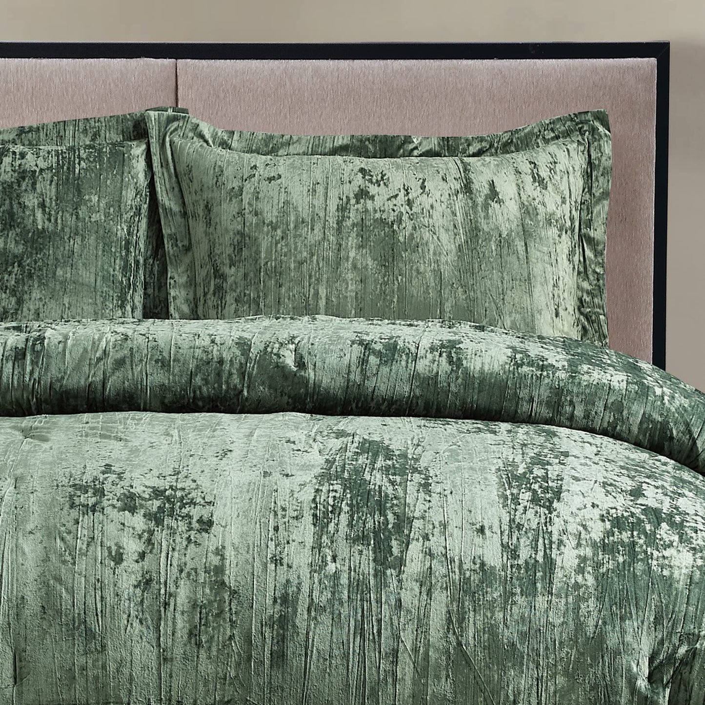 Fredsure Crinkle Velvet Comforter Set (Blackish Green, King)