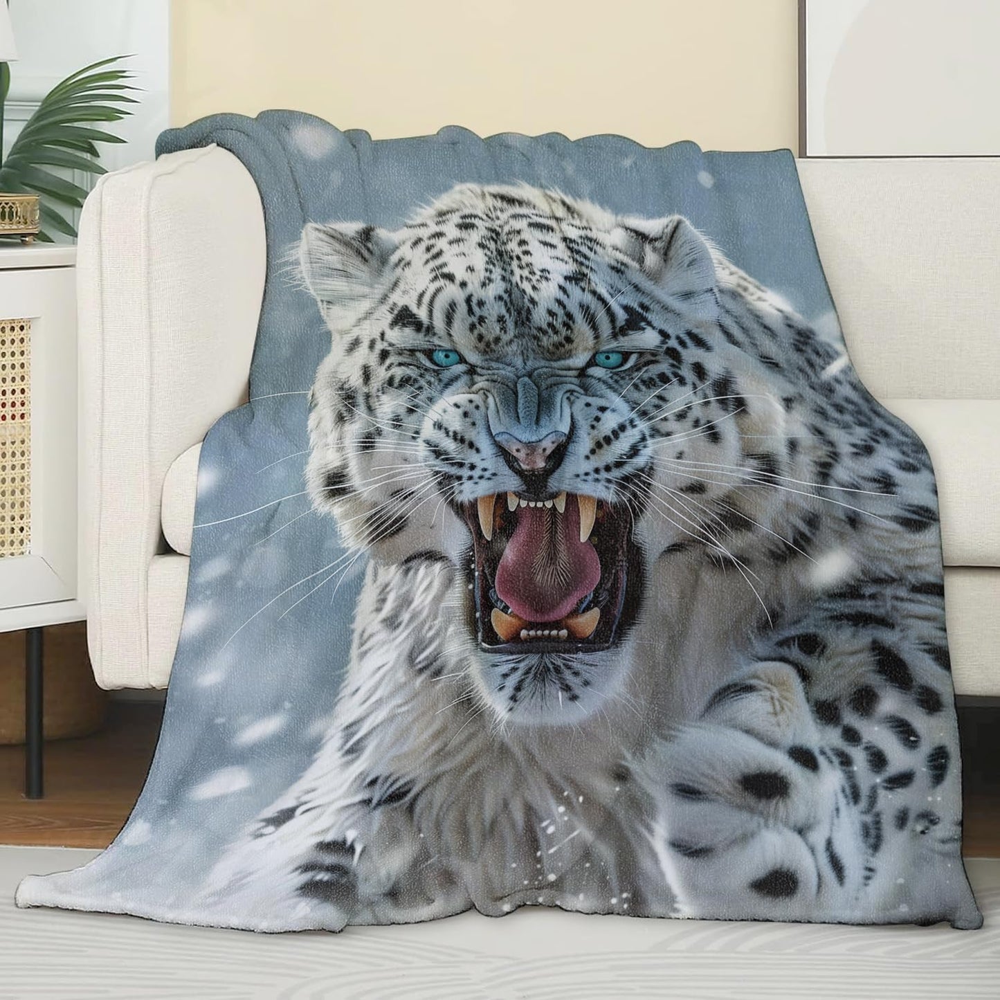 Snow Leopard Blanket for Adults Kids, Snow Leopard Gifts Bedding Decor Flannel Snow Leopard Throw Blanket, Snow Leopard Stuff Decorations Warm Soft Blanket for Bed Sofa Office 60" x 50"