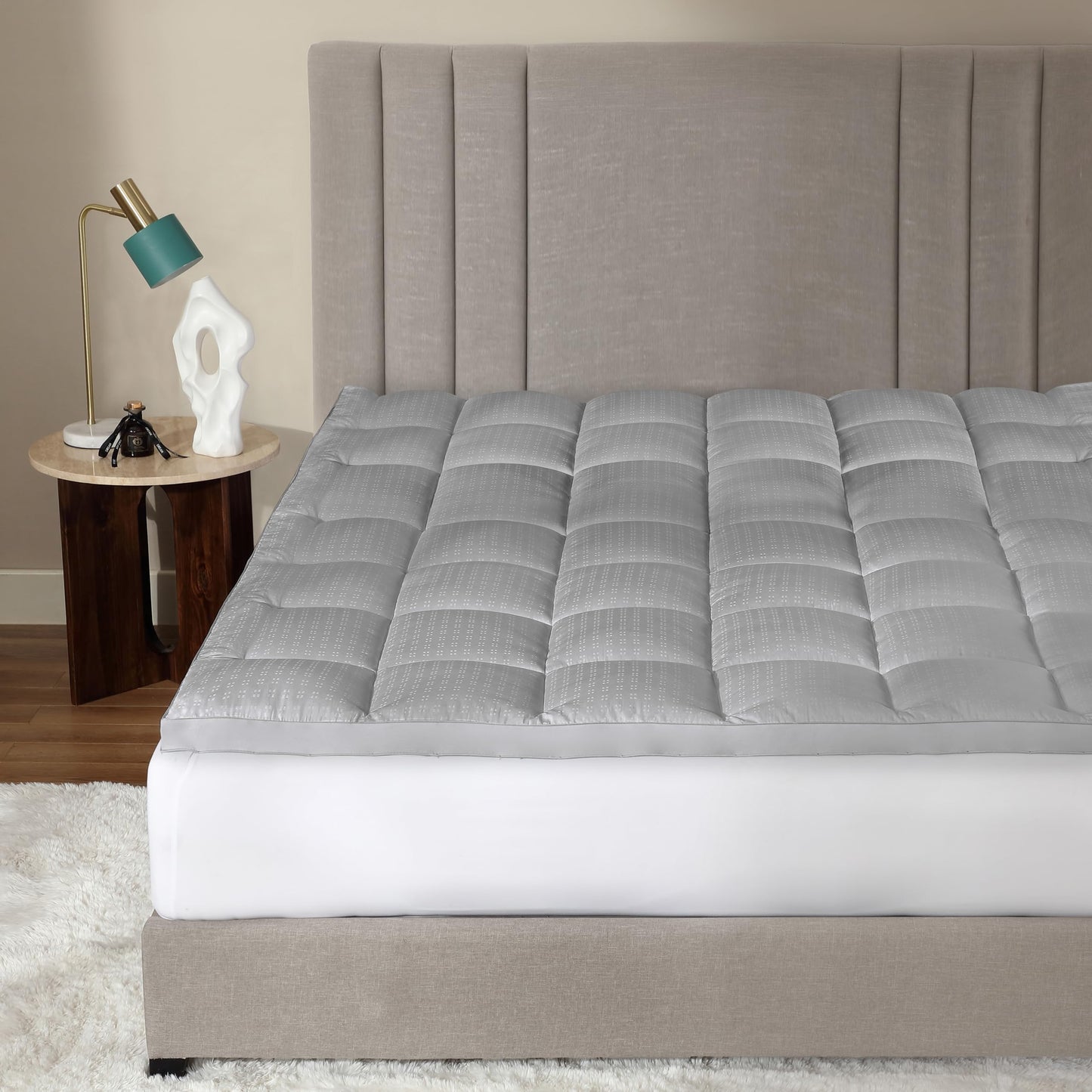CirclesHome Hotel Collection Twin XL Size Hybrid Mattress Protector & Pad - Extra Padded, Thick, Plush, & Fitted Mattress Topper for Bed - Comfortable Pillow Top Mattress Cover
