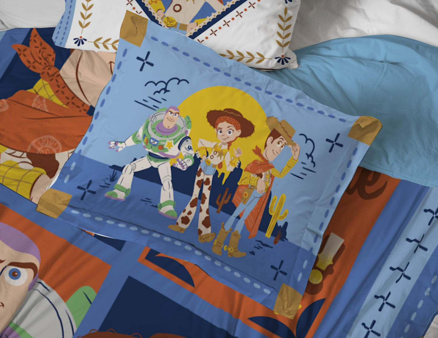 Jay Franco Kids Bed Set, Blue, Toy Story, 5 Piece Twin