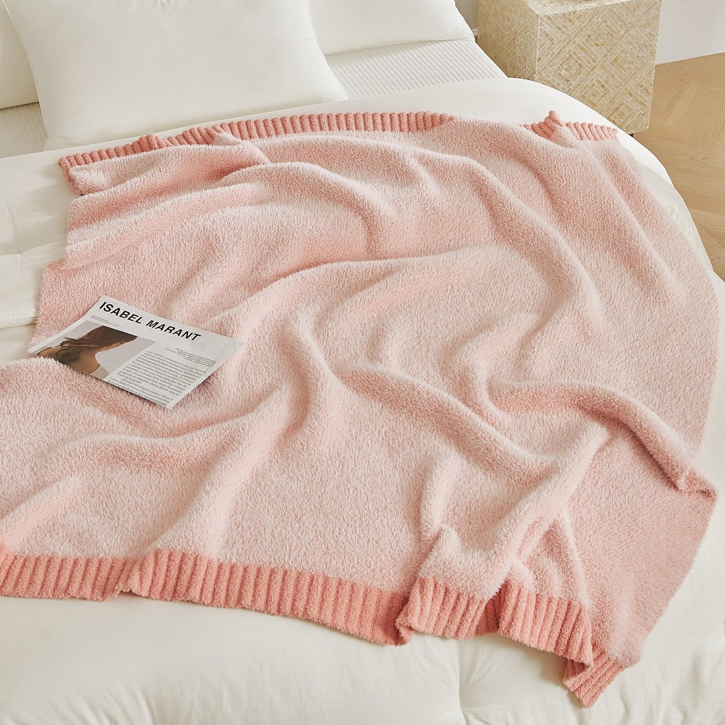 WESHIONGOO Faux Fur Throw Blanket Soft Feather Yarn Knitted Blanket 50x60 Inches Lightweight Breathable Throw for Bed, Couch, Travel - Machine Washable Cozy Home Decor Gift (Pink)