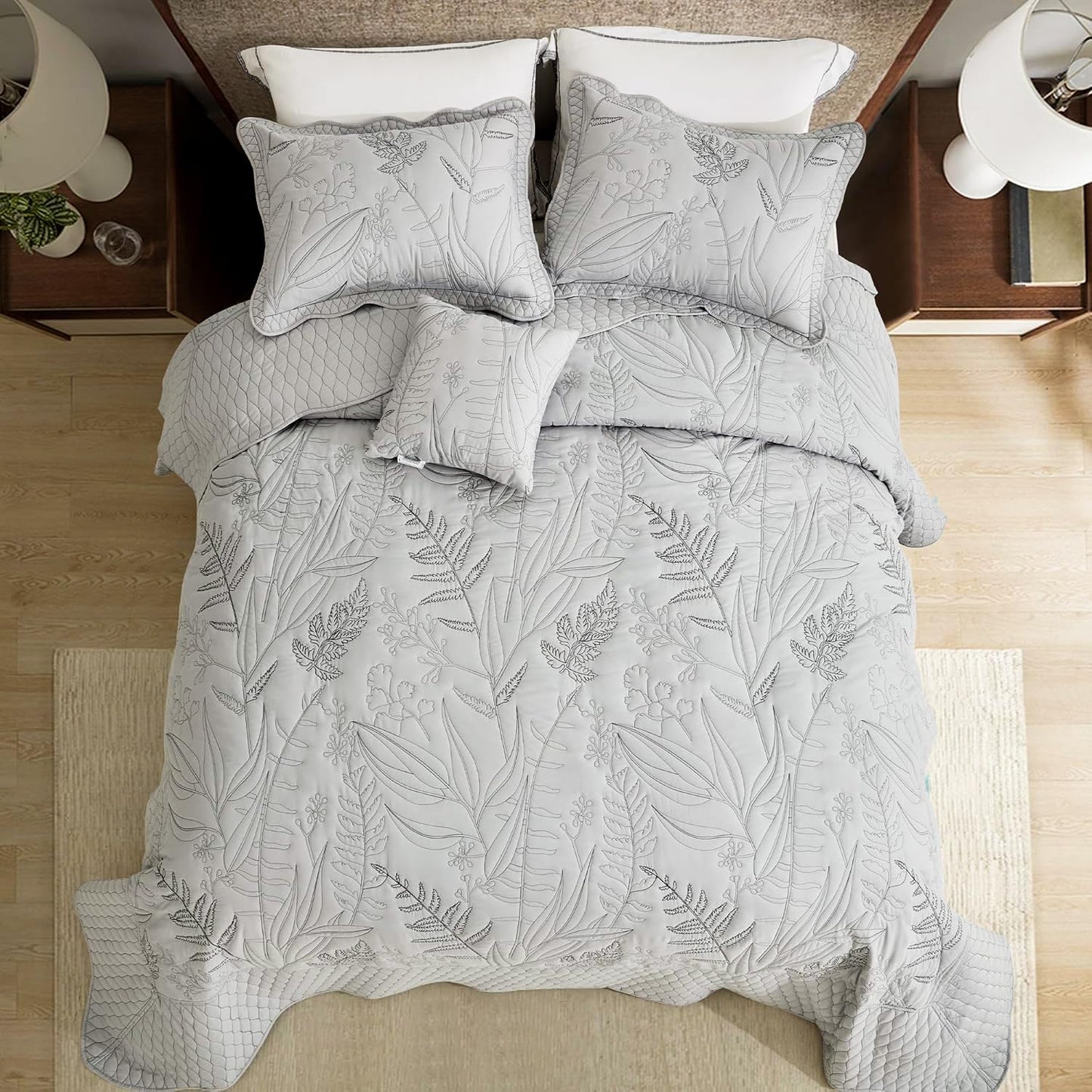 DaisyHuang Botanical Oversized Bedspread Queen Size - Leaves Pattern Stitching Quilt Set - Elegant & Fresh Style Bedding Coverlets, Reversible, Lightweight, 5 Piece, Grey