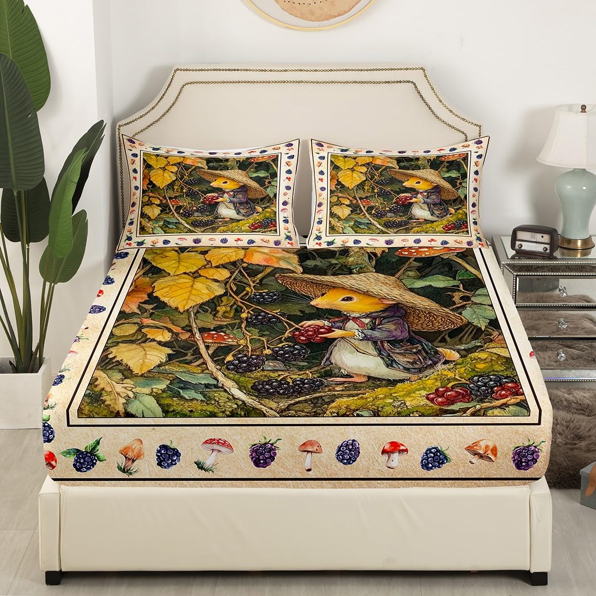 Cute Mouse Bed Sheets Full Size,Cartoon Fairy Tale Style Bedding Sets,Mushroom Blueberry Fruits Fitted Sheet for Kids Girls Boys Teens Room Decor,Rustic Farmhouse Top Flat Sheet,2 Pillowcases
