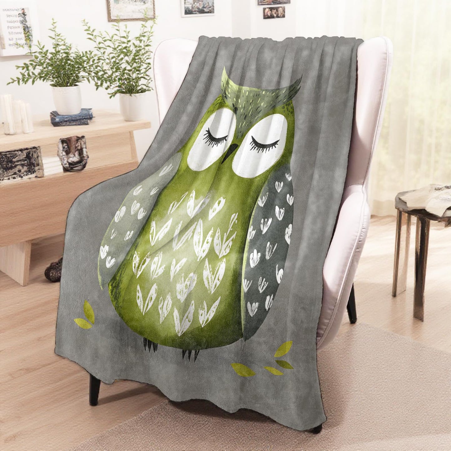 wyxdwh Cute Green Owl Blanket, Cozy Flannel Sleepy Cartoon Owls Throw Blanket for Couch Outdoor, Plush Soft Lightweight Travel Blankets for Bed Decor and Gifts, for Women Adults Boys Kids 50"x60"