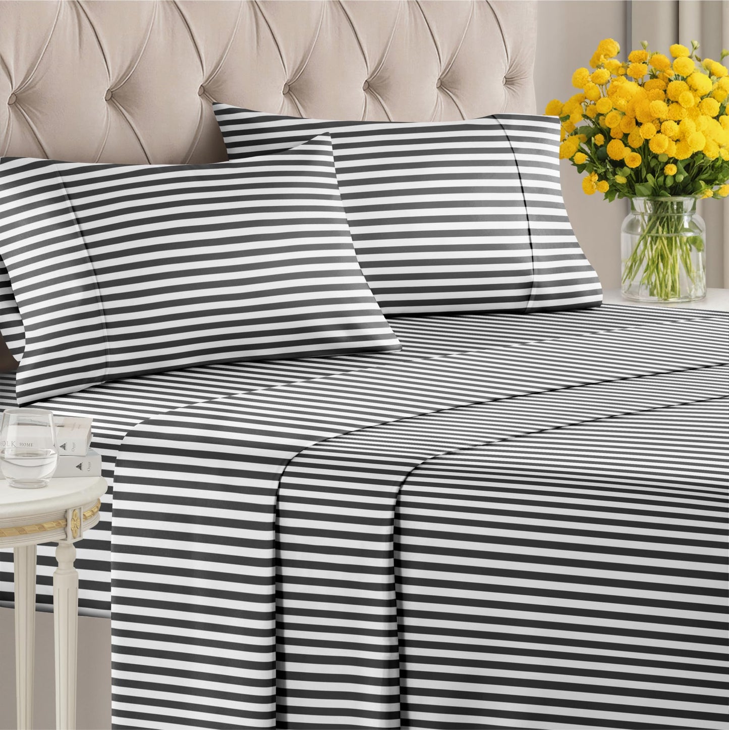 Striped Sheets - Black & White Striped Sheets - 1 Flat & 1 Fitted & 2 Pillowcases w/ Deep Pockets – Wrinkle & Fade Free - Soft, Breathable and Cooling – Luxury Pinstripe Bedding - Queen Size Bed Set
