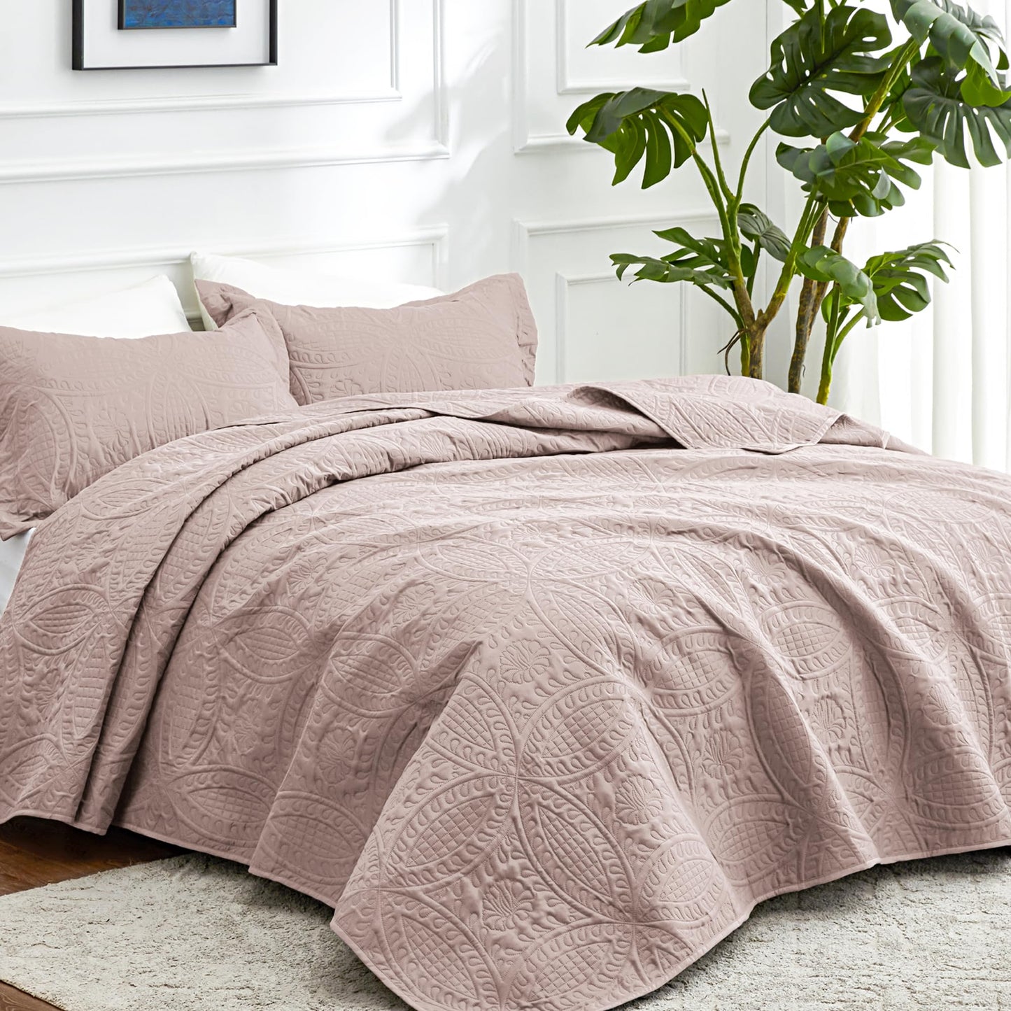 Love's cabin California King Size Quilt Bedding Set Burlwood Bedspreads - Cal King Lightweight Bedspread Comforter - Coin Pattern Coverlet for All Season - 3 Pieces (1 Quilt, 2 Pillow Shams)