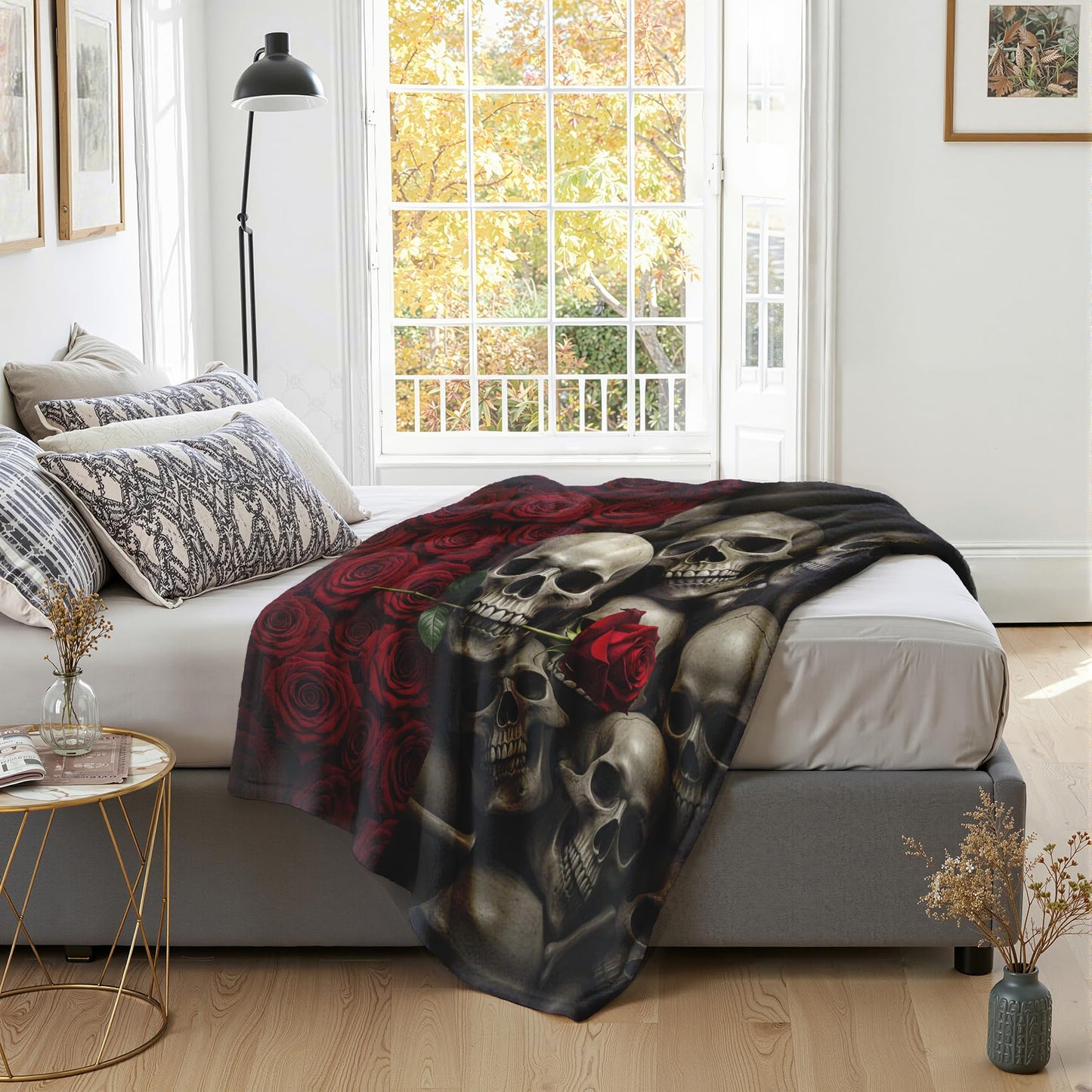 GEDAEUBA Skull Blankets for Adults - Gothic Skeleton Red Rose Fleece Blanket Throw, Soft Cozy Blankets & Throws for Couch, Bed, and Sofa, 50x60 inches