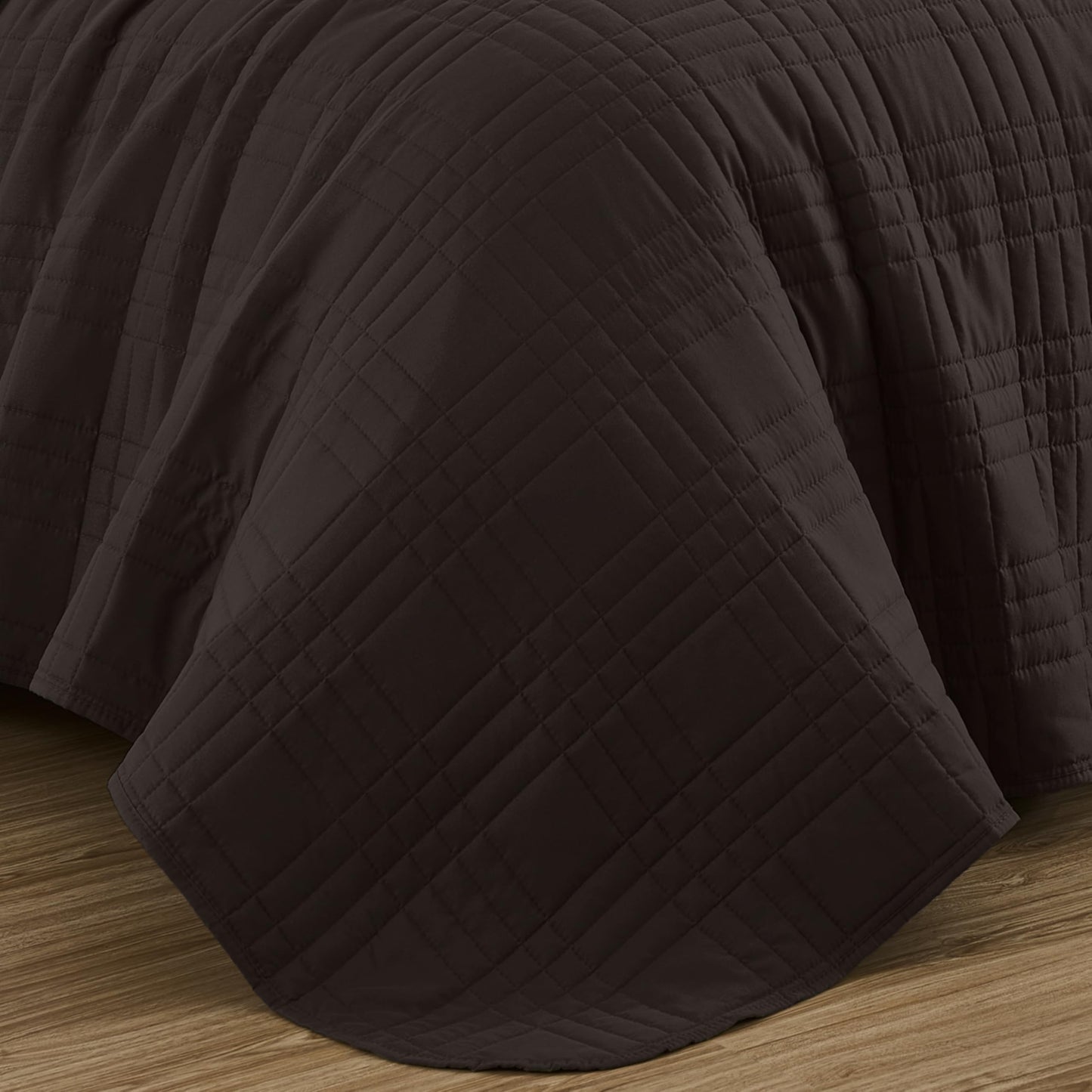 Chezmoi Collection Kingston Queen Size Bedspread Set, 3-Piece Brown Oversized Quilted Microfiber Lightweight Bedspread Coverlet (100"x106") for All Seasons