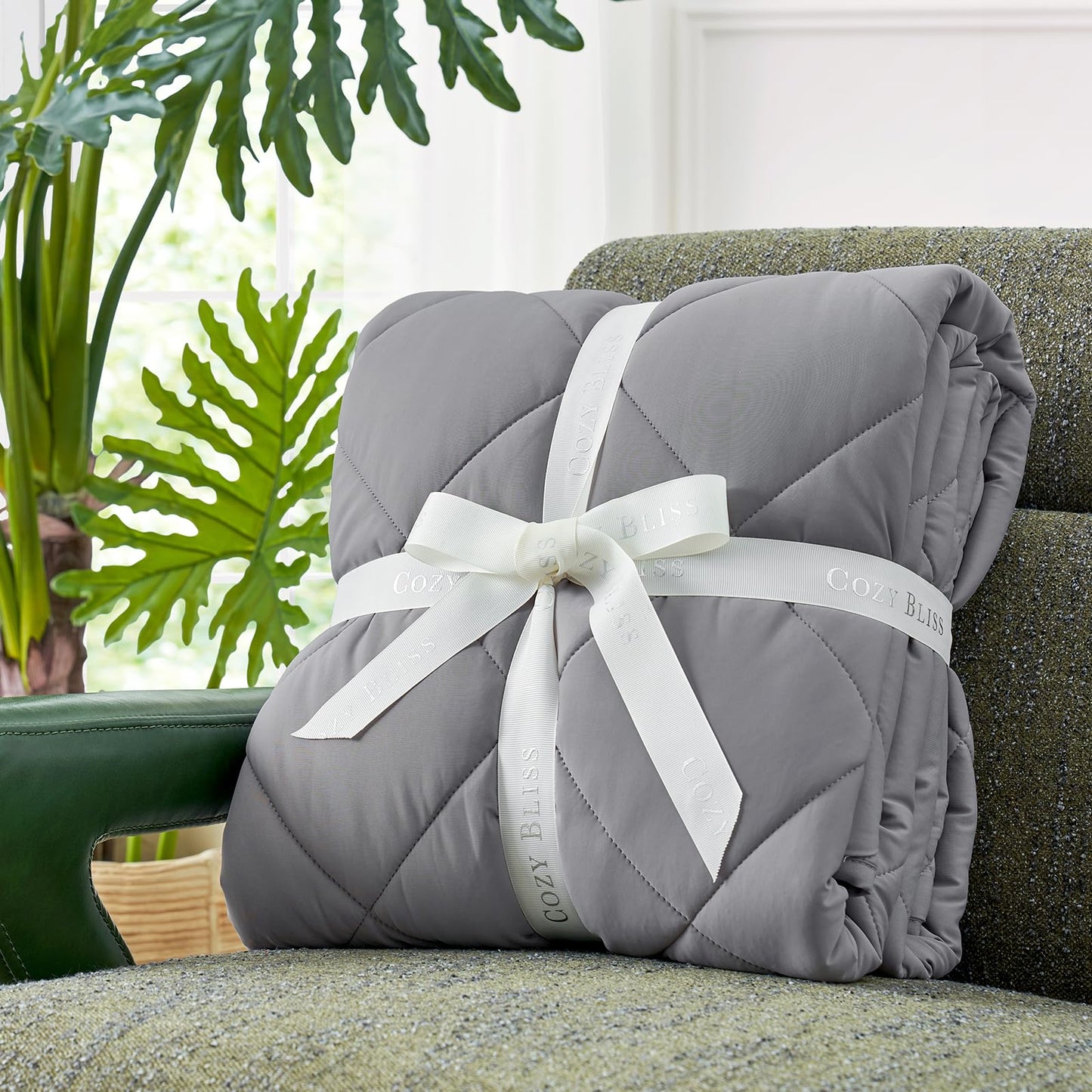 Cozy Bliss Cooling Blanket for Hot Sleepers Queen Size, Q-Max 0.45 Cooling Comfort, Cold Blankets for Night Sweats Sleeping, Ultra-Cool Lightweight Breathable Blanket for Bed, Glacial Grey