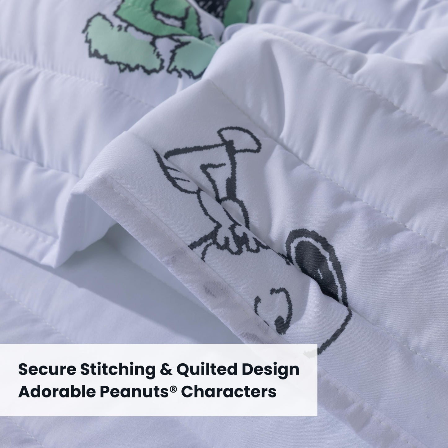 Berkshire Peanuts® Microfiber Quilt Set, Officially Licensed Snoopy & Woodstock, Ultra Soft Lightweight Coverlet with 1 Sham, All-Season Bedding for Bedroom(Twin/TwinXL, Snoopy's Cuddly Dreams White)