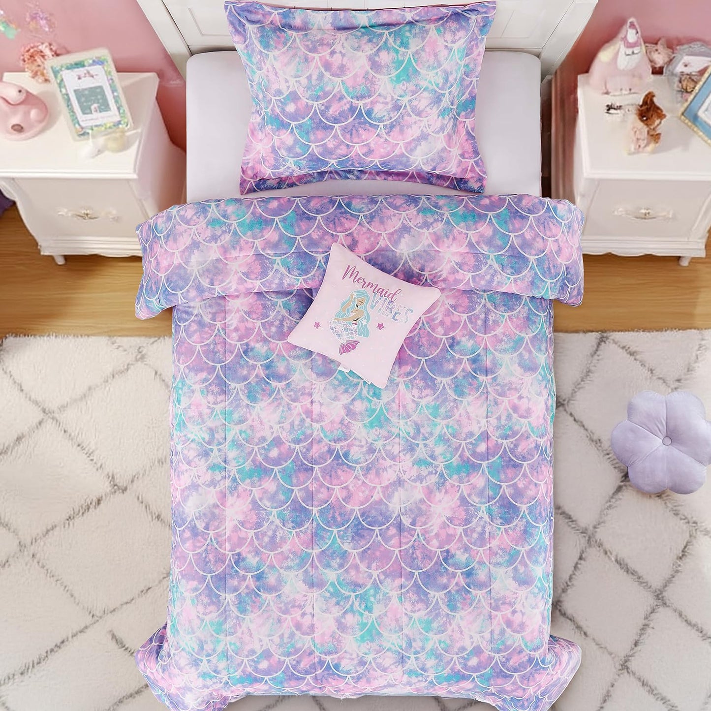 Wink Deer Twin Comforter Set for Girls-3 Pieces Mermaid Glow in the Dark Twin Bedding Sets for Kids,1 Comforter,1 Sham and 1 Decor Pillow