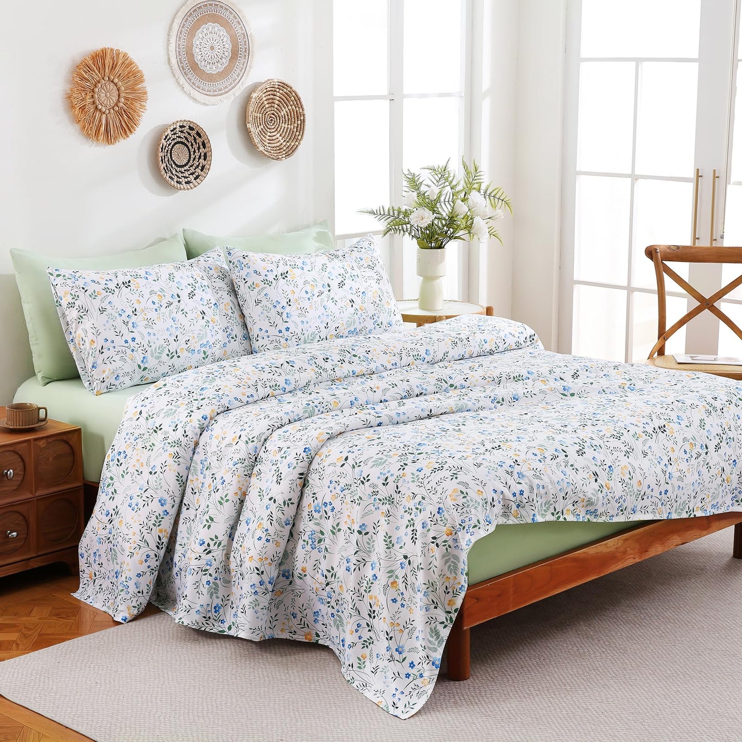 Swiftify Botanical Queen Bed Sheets Set 6-Piece, Boho Floral Brushed Microfiber Sheets, Cooling Bed Sheet Set, Soft & Breathable, 16' Deep Pocket Fitted Sheet & Pillowcase Set, Springfield Flowers