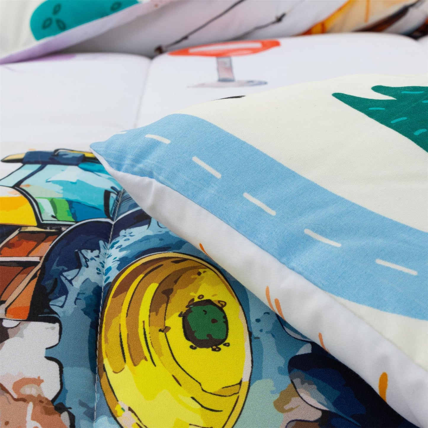 Holawakaka Trucks Tractors Cars Boy Bedding Comforter Set with Sheets, Twin Size Cartoon Construction Car Excavator Print Kids Bed in A Bag 5-Piece, Boys Reversible Dorm Bed Sets (Multi Twin)