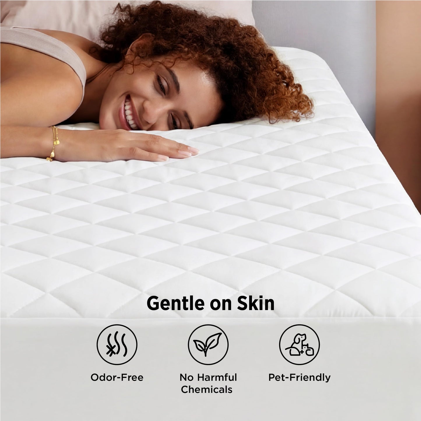 Bedsure King Mattress Protector, Quilted Waterproof Mattress Pad with Deep Pocket up to 22 Inches, Soft Breathable Noiseless Bed Cover, Topper Bed King White for Home, Bedroom, Hotel - White