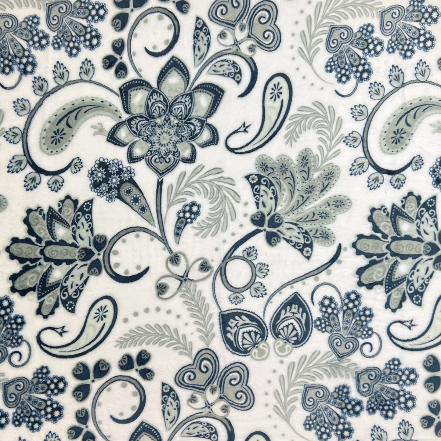 Serafina Home Throw Blanket: Velvety Soft, Durable Fleece Accent for Bed or Couch (Navy Damask and Paisley, 50 x 70 inches)