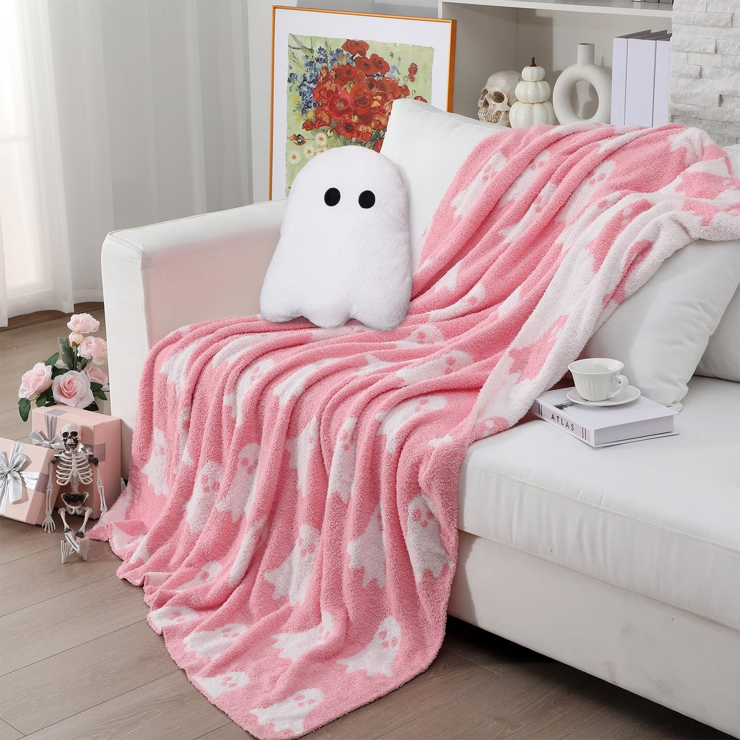 Hillsuren Halloween Throw Blankets and Pillow Set Include Ghost Spooky Pink and White Double Sided Flannel Blanket 50 x 60 Inch and Plush Throw Pillows Cushion for Couch Sofa Bed Home Decorations