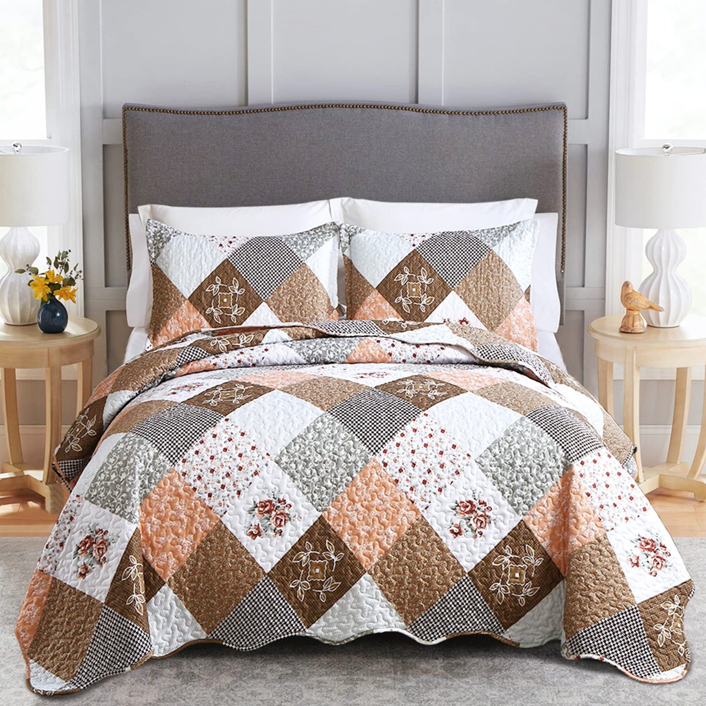 Dinjoy Floral Plaid Patchwork Quilt Set Queen Size, Reversible Brown Bedding Set Soft Microfiber Lightweight Bedspread Coverlet 3 Piece Spring Summer Fall Use (90x90 inches)