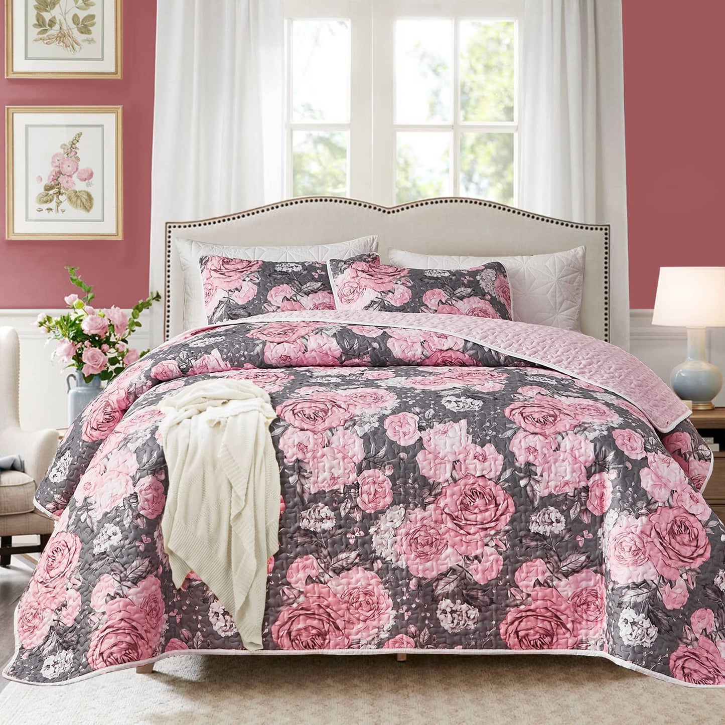 3 Pieces Quilt Set Grey with Pink Floral Quilt Bedding Set Queen Size Soft Microfiber Lightweight Reversible Coverlet Bedspread for All Season Grey Flower Quilt Set (1 Quilt+ 2 Shams)