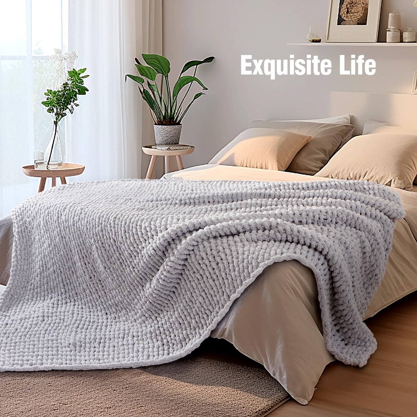 YJLMLY Chunky Knit Throw Blanket,50x60 Inch Heavy 4.4lbs, Hand Knit Chenille Couch Blanket, Soft Cable Knit Gift for Women Mom Wife, Modern Home Decor