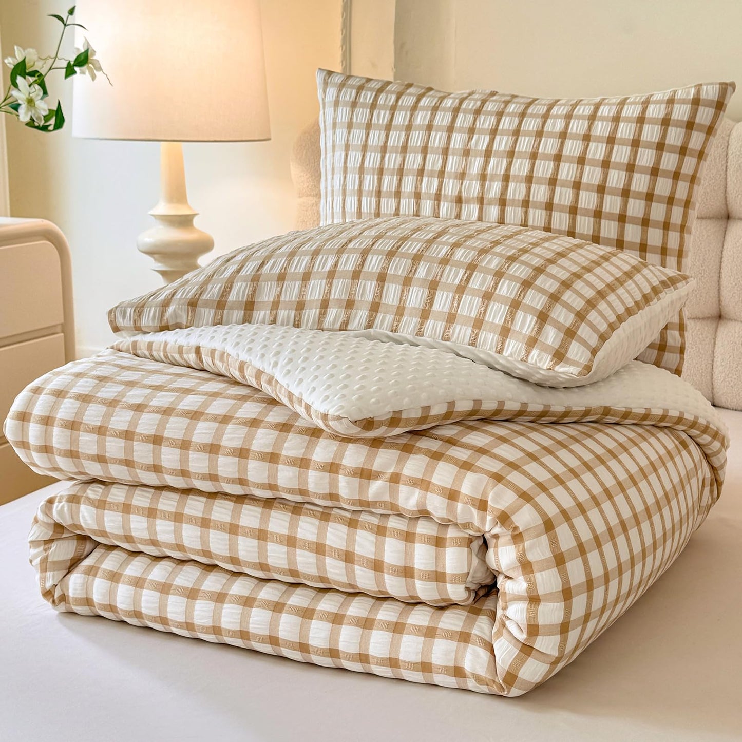 tohrisa Boho Comforter Set Twin Size - 2 Pieces Lightweight Jacquard Seersucker Bedding Sets (1 Soft Fluffy Grid Comforter & 1 Pillowcase) - All Seasons Cozy Modern Bed Set(68"x90" Beige)
