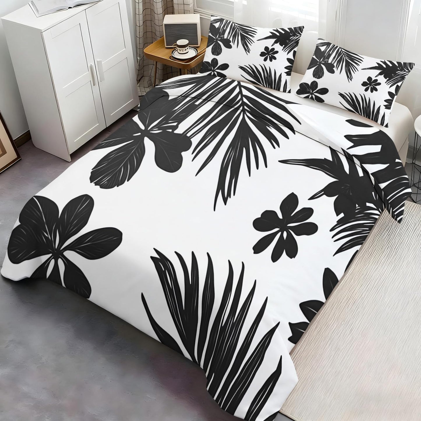 GKPLY Tropical Leaves Bedding Duvet Cover, Black Botanical Comforter Set with Zipper, Black and White Duvet Cover Twin, 3 Pieces with 2 Pillowcases, Reversible Bedding & Bedroom Decor, Easy Care