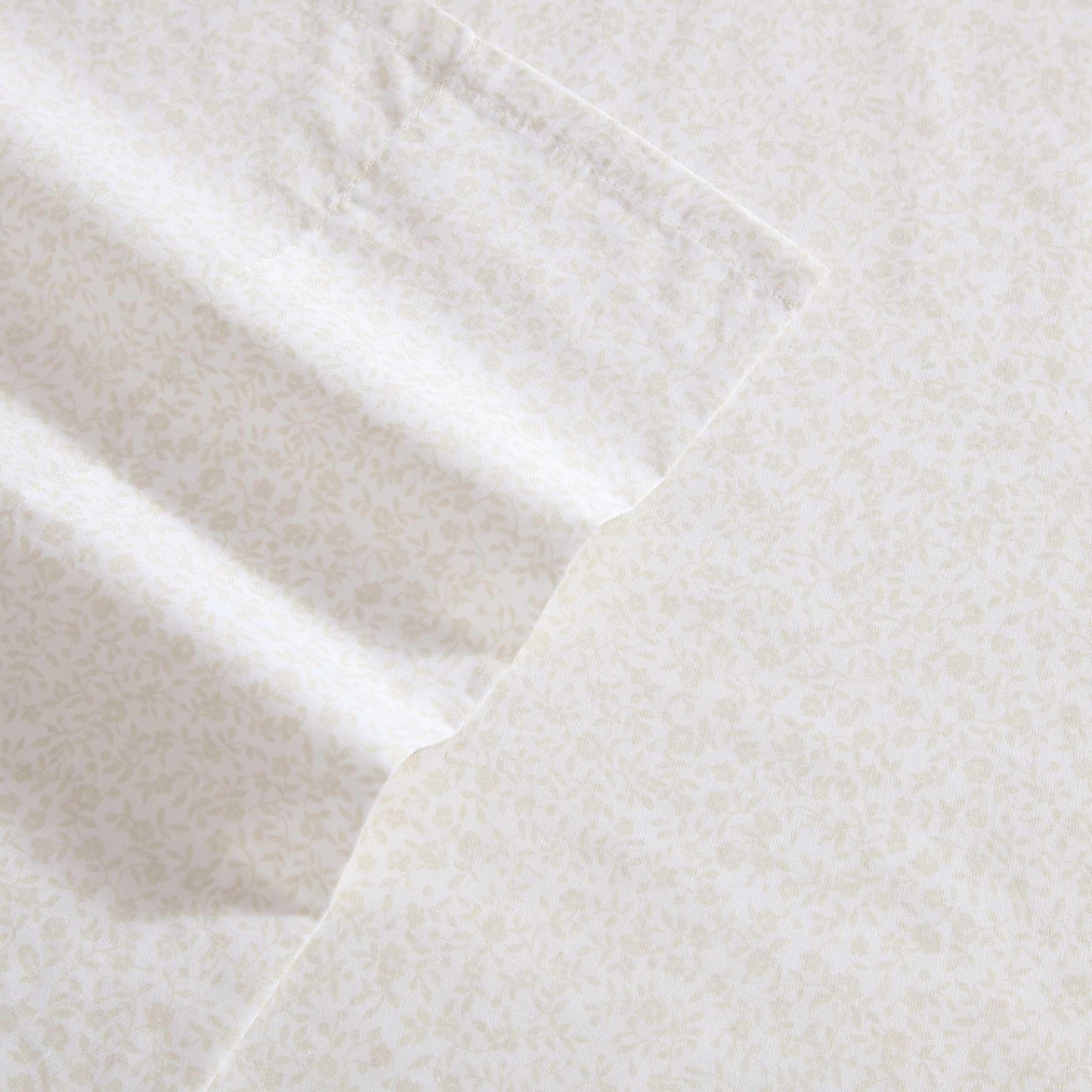 Laura Ashley - King Sheet Set, Crisp & Cool Cotton Percale Bed Sheets, Deep Pockets, Bedding with Matching Fitted Sheet & Pillowcases (Chelsie Vine Yellow)