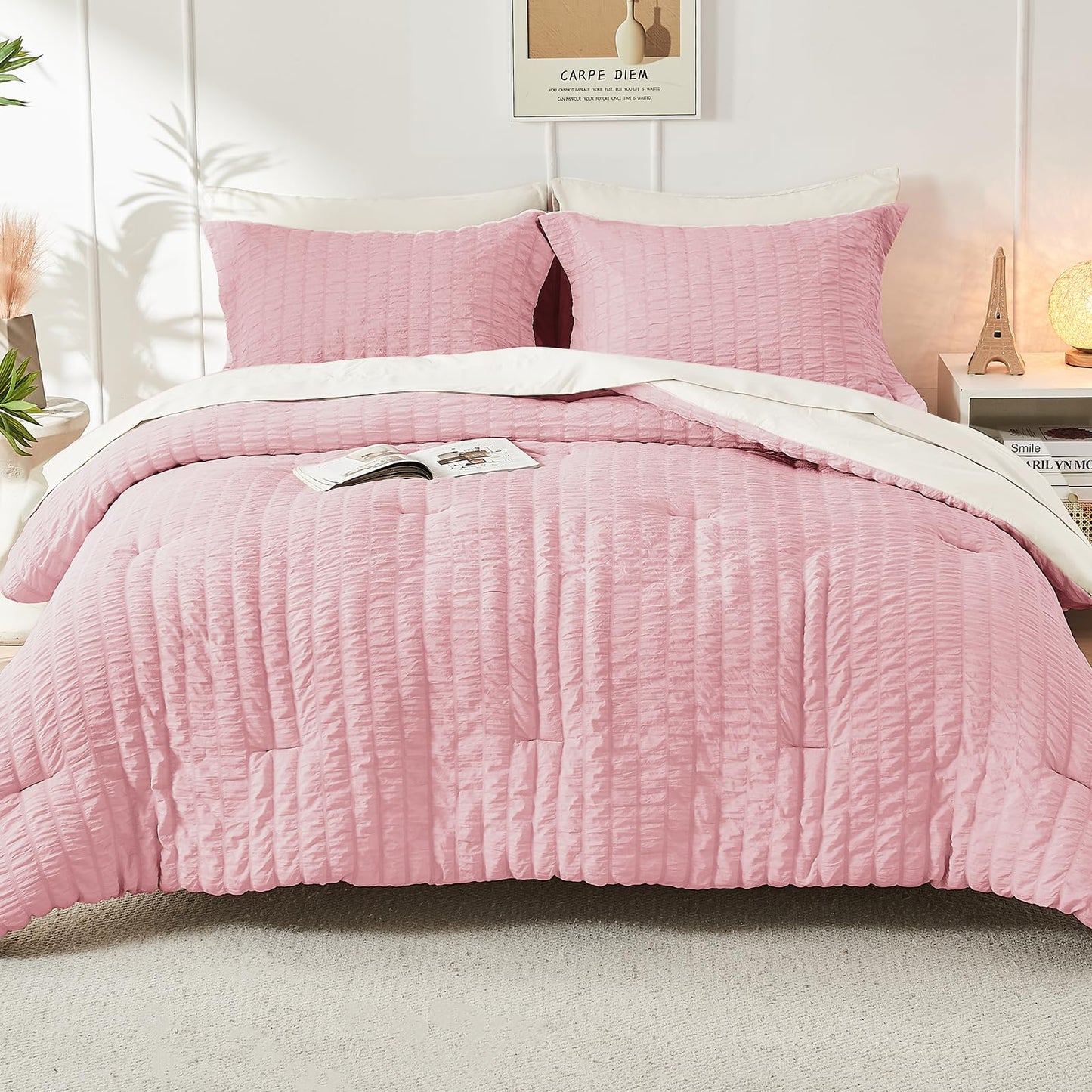 HYMOKEGE Pink/Ivory Twin Comforter Set Seersucker 5 Pieces, All Season Luxury Bed in a Bag for Bedroom, Bedding Set with Comforter, Sheets, Pillowcase & Sham