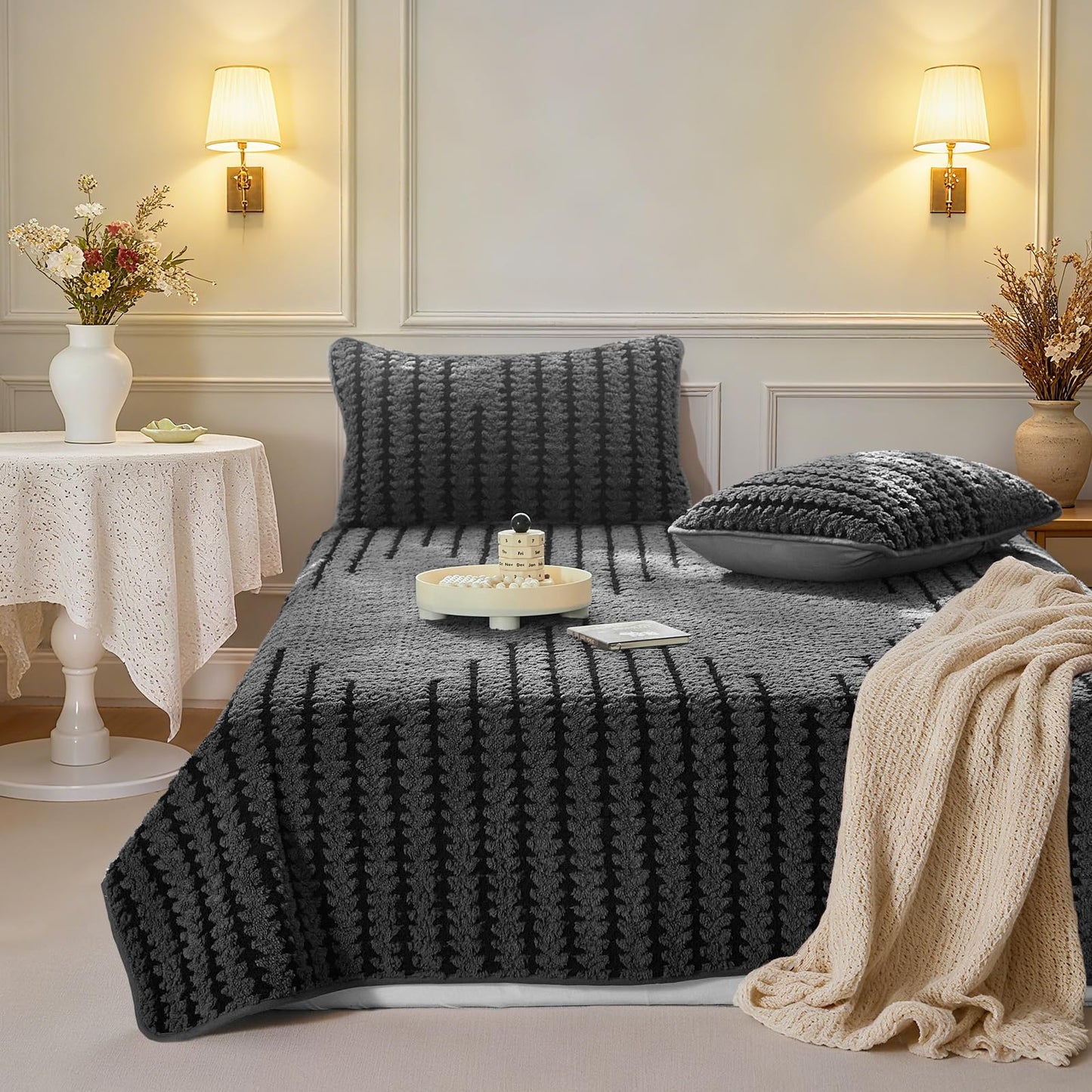 Tititada 2 Pieces Luxury Velvet Boho Quilt Sets Twin Size, Lightweight Decorative Bohemian Bedspread Set for All Season, Soft Coverlet with 1 Sham, Dark Grey