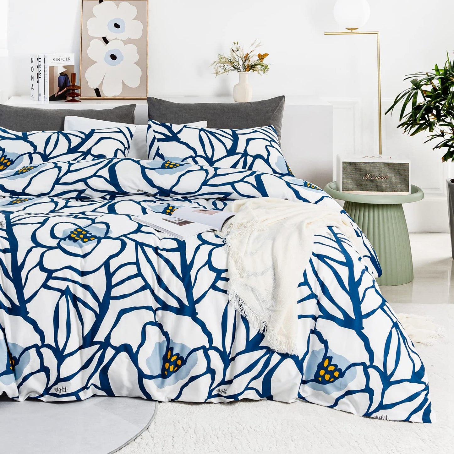 YuHeGuoJi White Blue Botanical Duvet Cover King 100% Cotton 3 Pcs Set 1 Neutral Cartoon Abstract Floral Duvet Cover with Zipper Ties 2 Pillowcases Modern Cute Graffiti Flower Bedding Set Soft