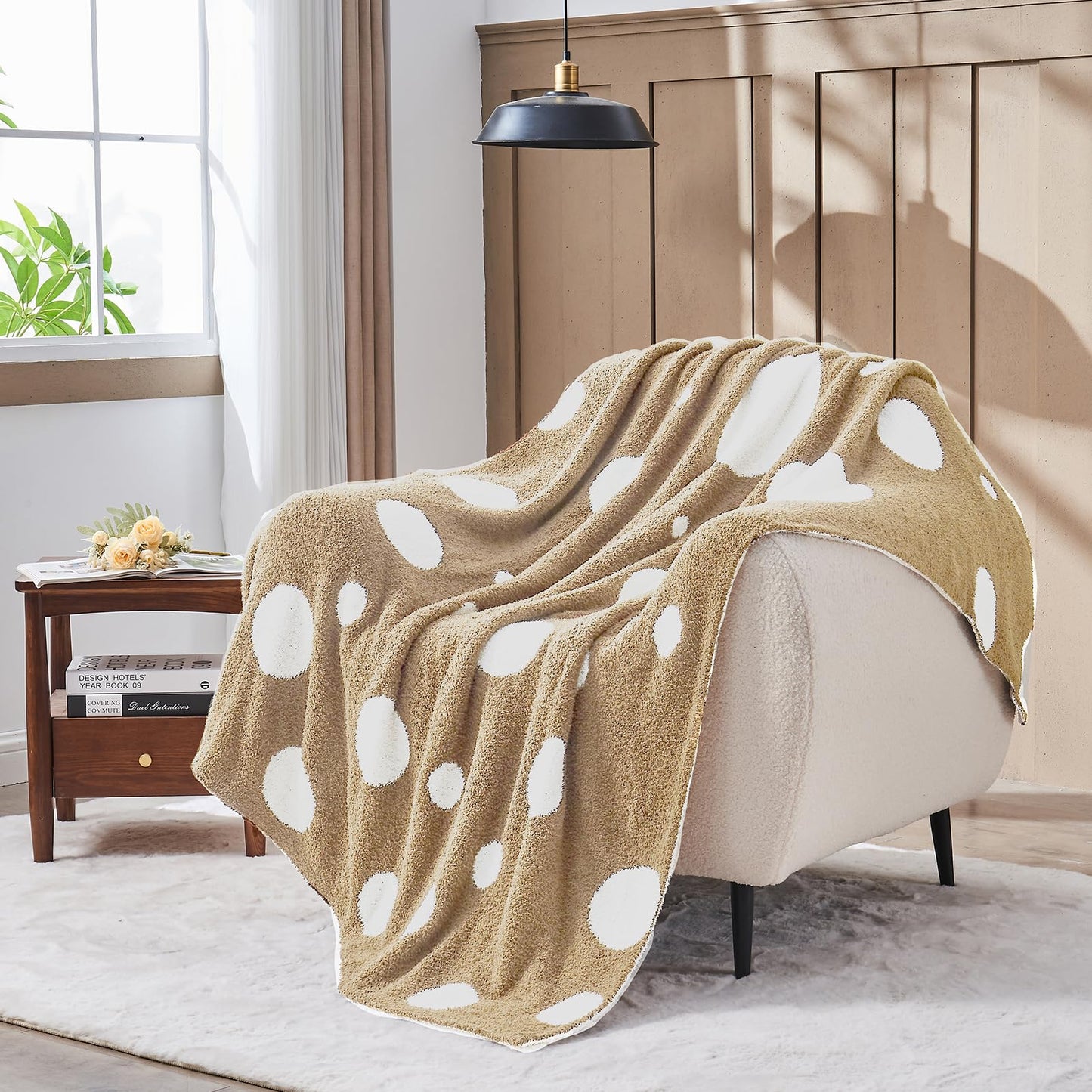 Douceur Polka Dot Throw Blanket for Couch Sofa Bed, Reversible Cozy Fluffy Super Soft Bedroom Blanket, Plush Beige Throw Blanket, 60×80 inches