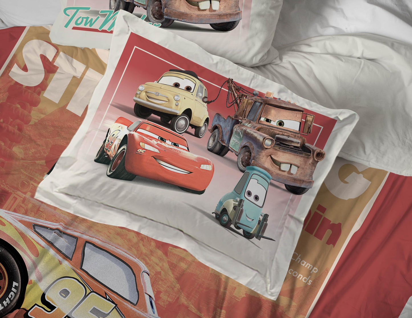 Jay Franco Kids Comforter Set Includes Sheets and Pillow Covers - Soft and Cozy Bed Set for Stylish Room Decor, Official Licensed Bedding, Red - Cars, 5 Piece Twin