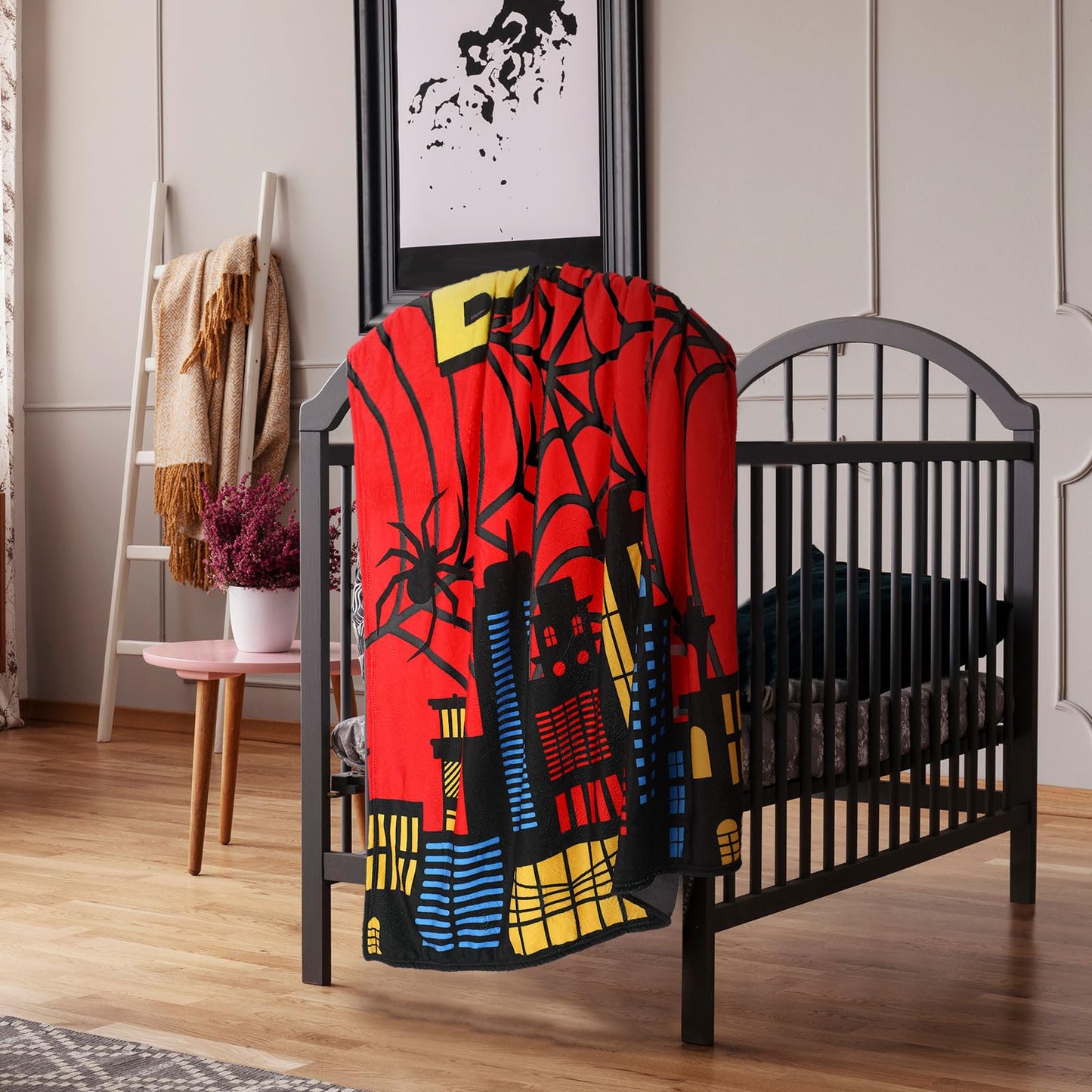 Pickmesh Spider Throw Blanket Spider Gifts Hero Movie Cinema Theme Plush Lightweight Fleece Throw Blanket 60 x 50 Inches for Hero Theme Birthday Party Favor Supplies(Red)