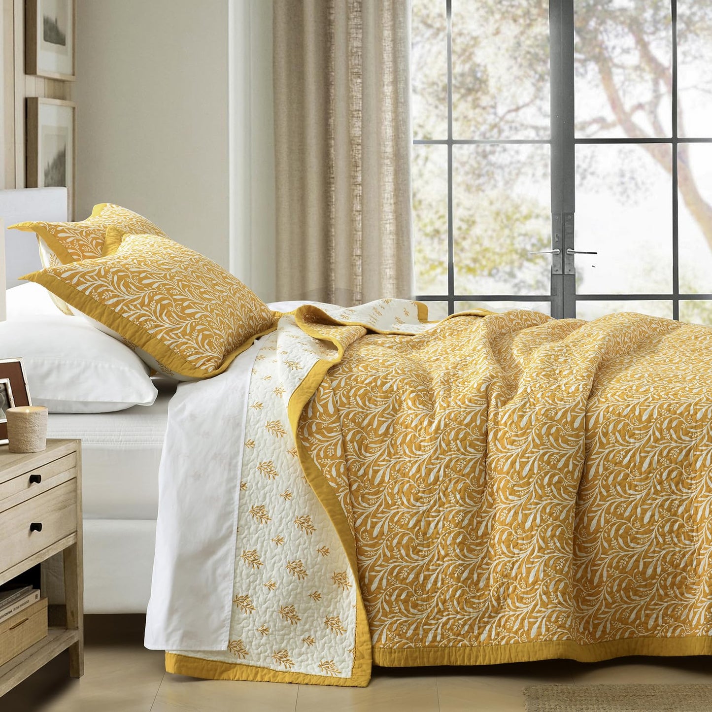 Finlonte Cotton Quilts Queen Size - 100% Cotton Queen Comforter Set, Botanical Quilt Bedding Set, Lightweight Reversible Soft Quilted Bedspread for Queen Bed, Gold/White, All Season, 3 Pcs