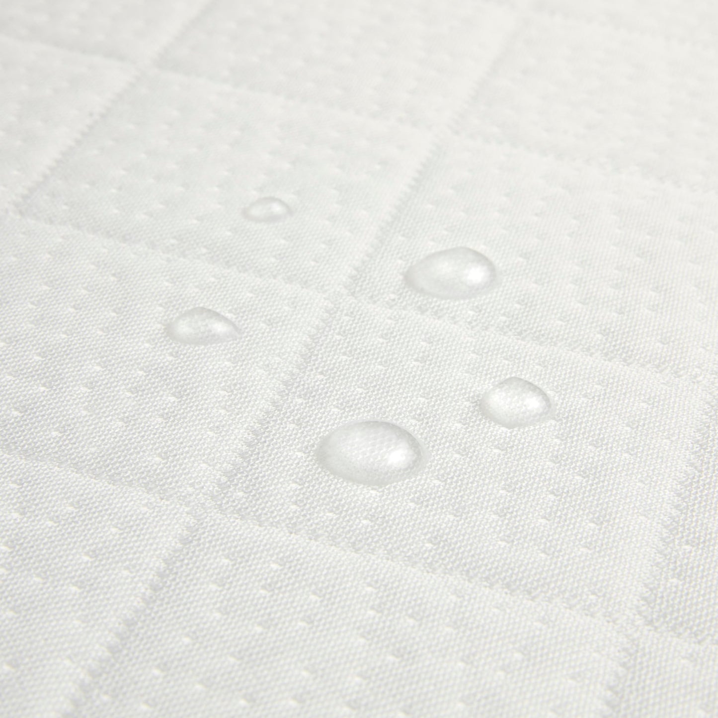 Graco Premium Waterproof Crib and Toddler Mattress Protector (1 Pack) – GREENGUARD Gold Certified, Machine-Washable & Dryer-Friendly, Waterproof Sleep Surface, Fits Baby Crib & Toddler Bed Mattress