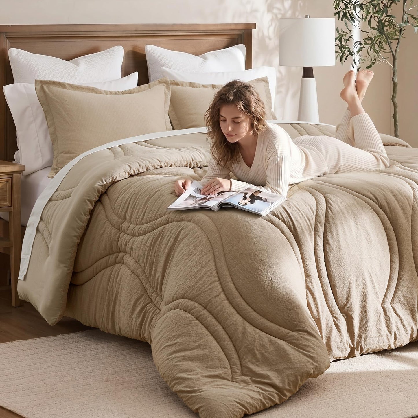 King Size Comforter Set 3 Pieces: Taupe Quilted 104"X90" Comforter With Vase Striped Pattern Design- Modern Dark Khaki Cozy Fluffy Soft All Seasons Jacquard Bed Set with 2 Pillow Shams for Bedroom