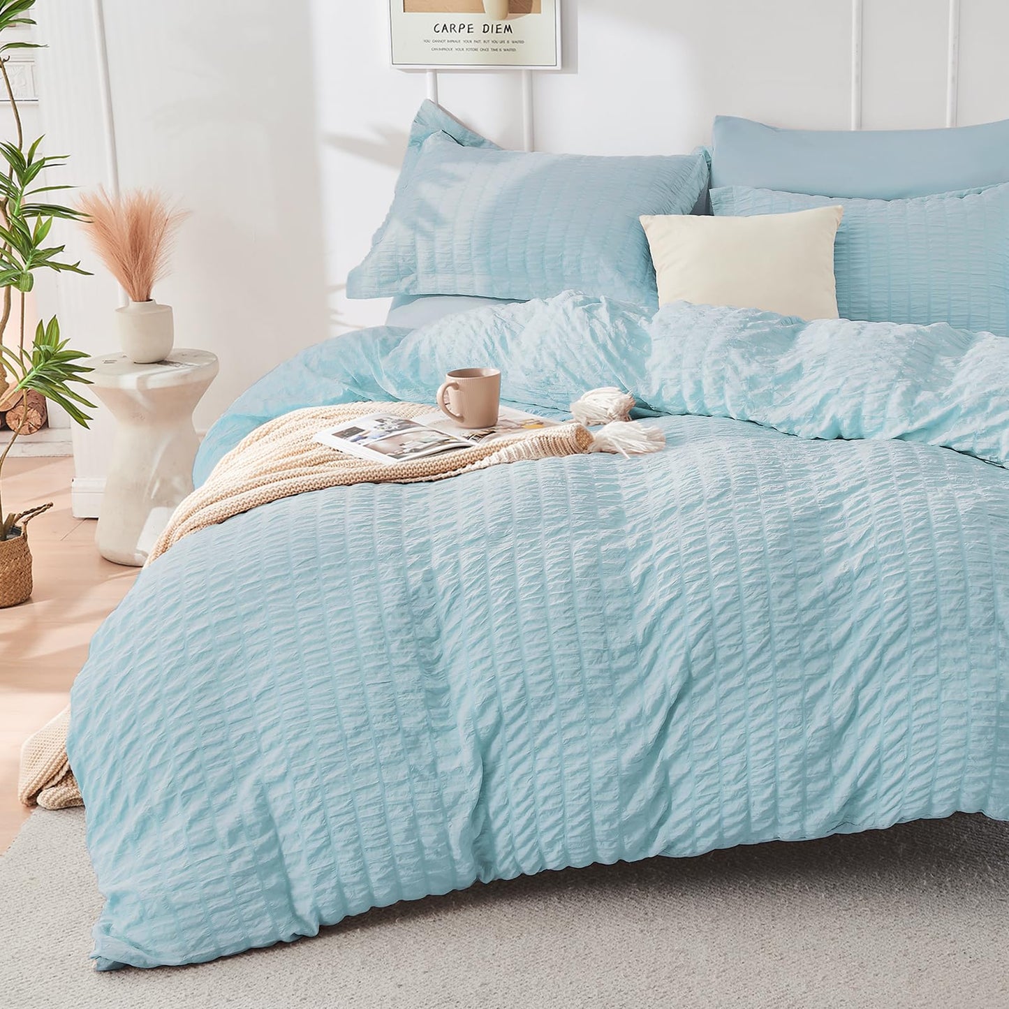 HYMOKEGE Lake Blue Oversized Queen Comforter Set Seersucker 7 Pieces, All Season Luxury Bed in a Bag for Bedroom, Bedding Set with Comforter, Sheets, Pillowcases & Shams