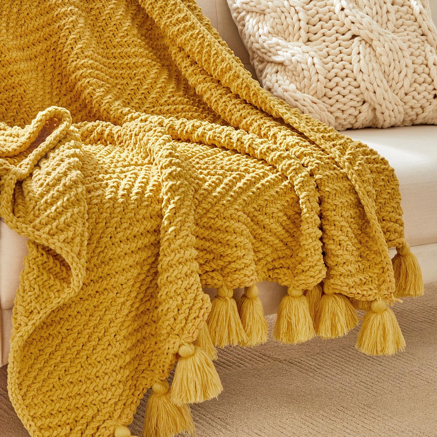 Longhui bedding Knitted Throw Blanket for Couchh, Soft, Cozy Machine Washable