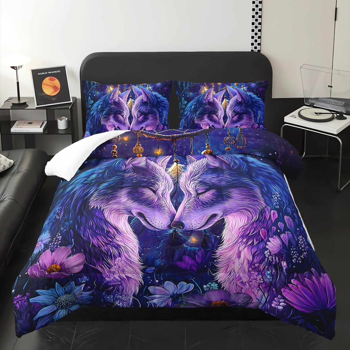 lneffble Purple Wolf Bedding Comforter Set Full Size，Dreamcatcher Flower Quilt Bedding Set Full，with 1 Comforter with 2 Pillow Case，Wolf Bedroom Decor for Kids Girls Boy