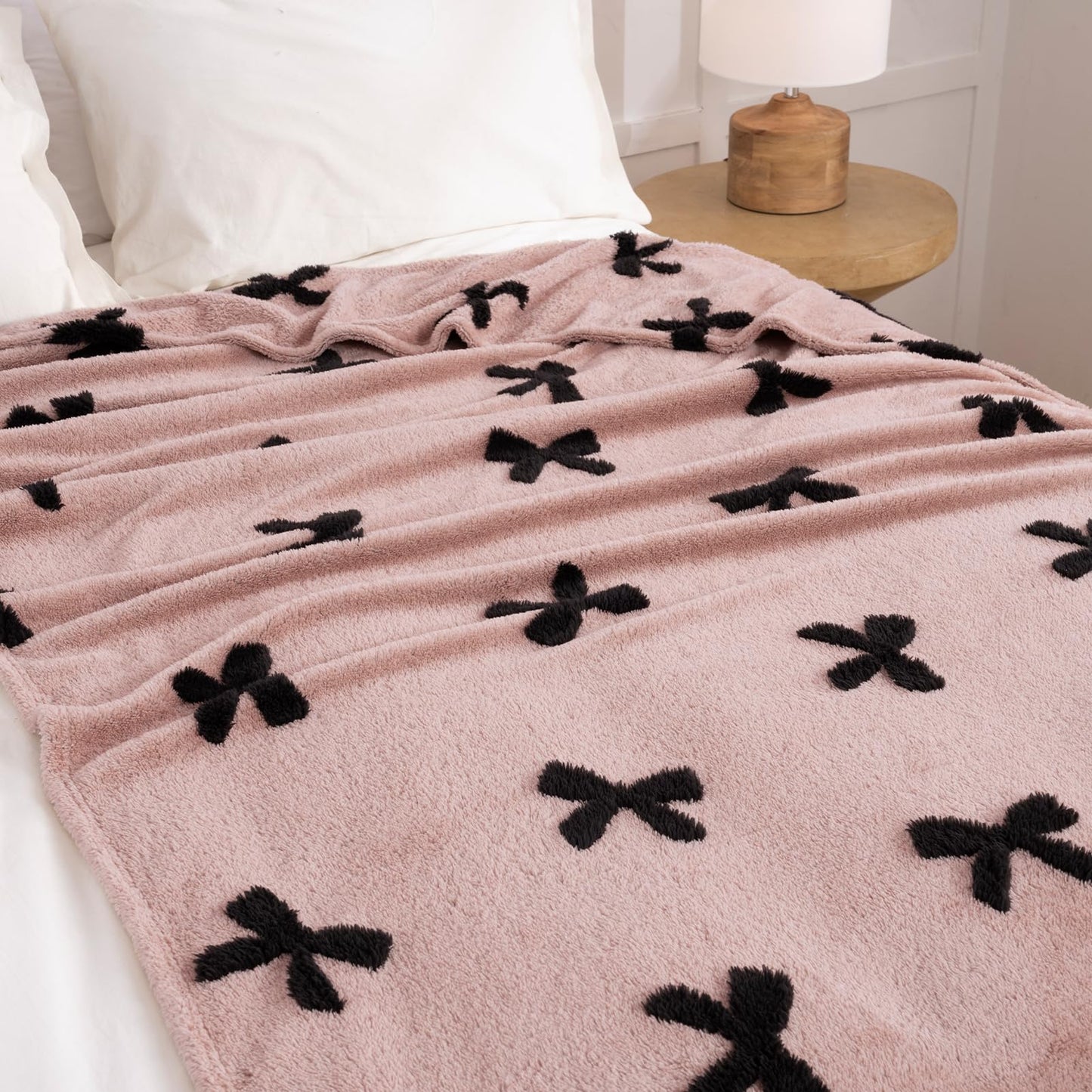 FY FIBER HOUSE Pink Bow Blanket Throw Blanket Soft Cute Cozy Bowknot Blankets Preppy Room Decor Gifts, 60x 80 Inch