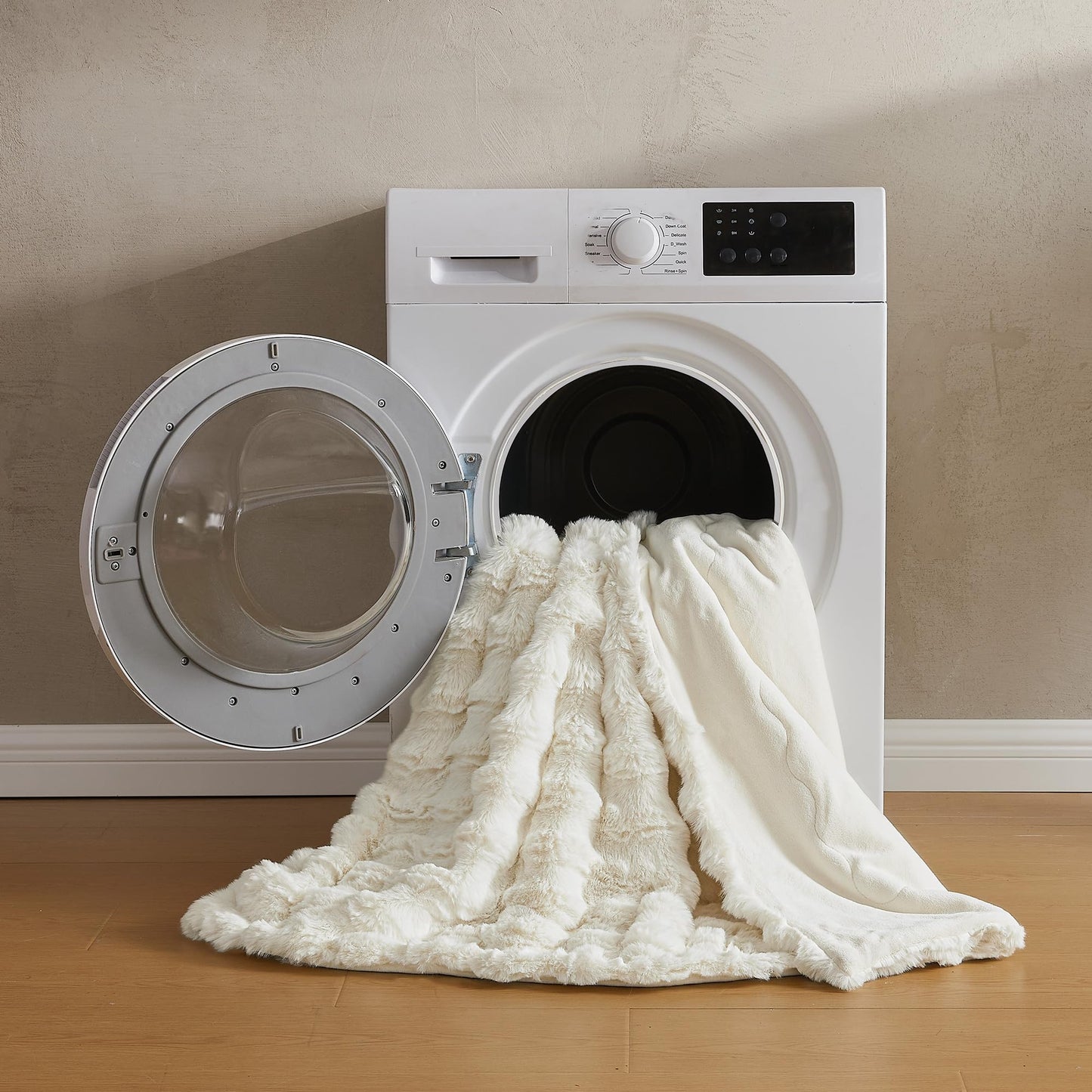 JELLYMONI Faux Fur Throw Blanket, White Throw Blanket for Couch, Fuzzy Cozy Plush Bubble Bed Blanket, Thick and Warm Blanket, Twin (60" x 80")