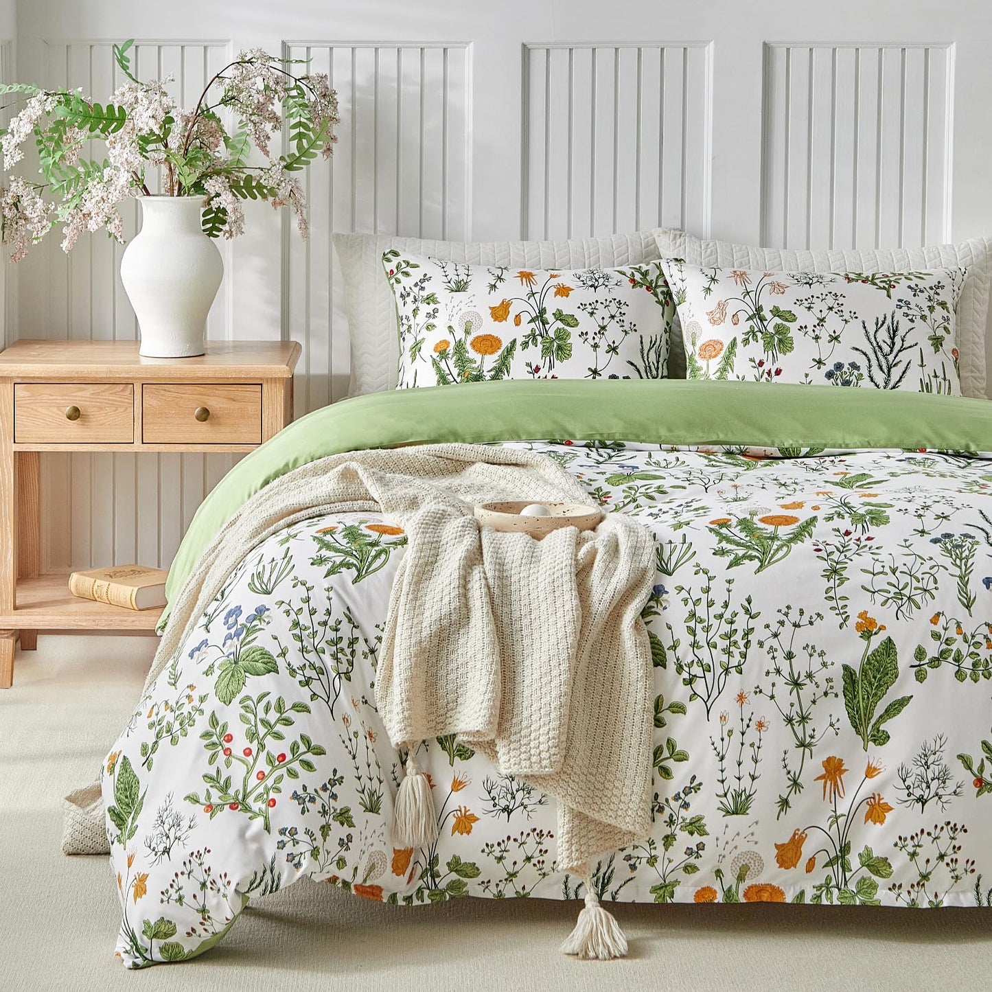 Lekesky King Size Duvet Cover Set, Lightweight Soft Microfiber Comforter Cover, Reversible Duvet Cover King with Floral Pattern, 3 Pieces Green Bedding Set with Zipper and 2 Pillowcases