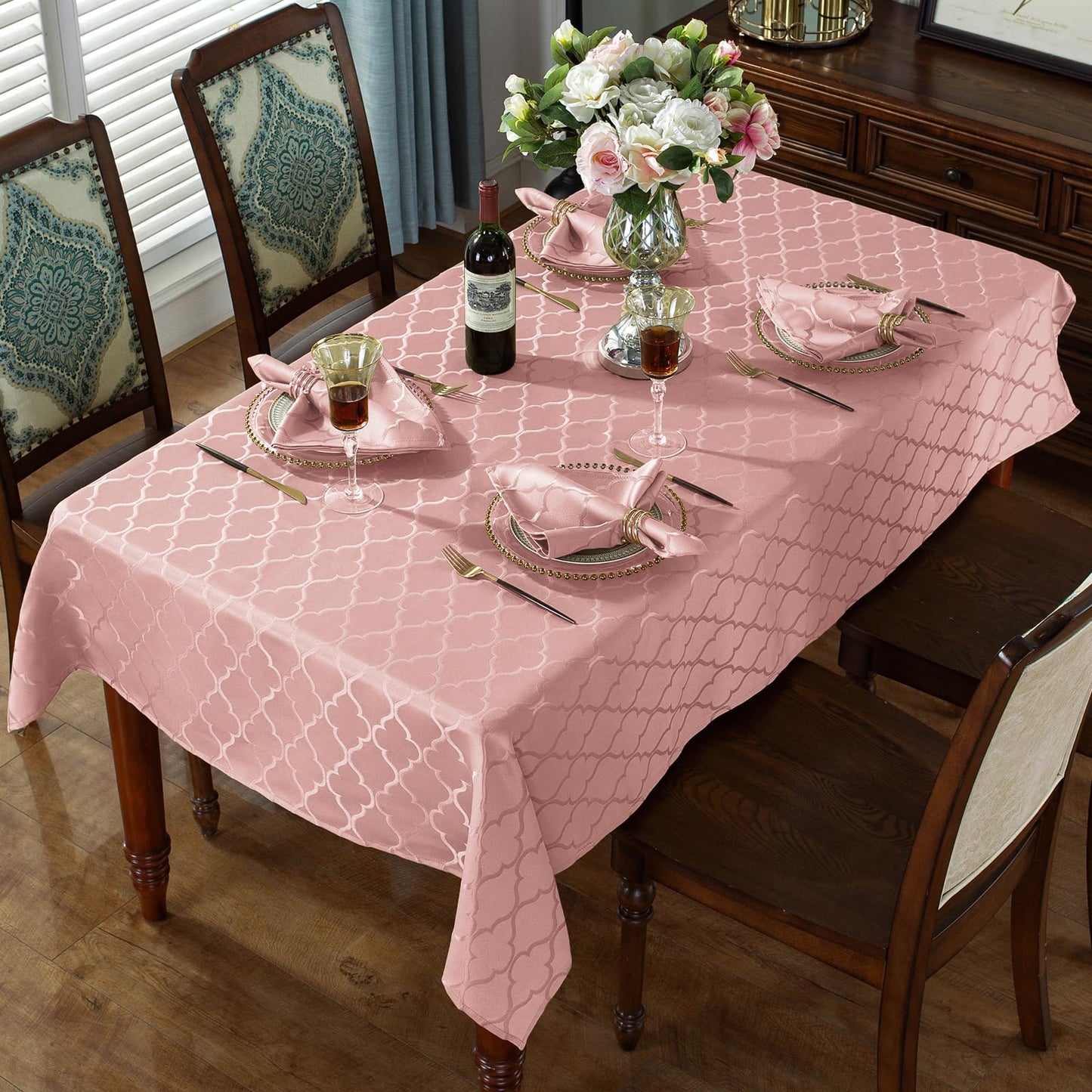 SASTYBALE Tablecloth Rectangle Jacquard Table Cloth Polyester Spill Proof Wrinkle Resistant Table Cover for Kitchen Dining Valentine's Day Decoration (52" x 70" (4-6 Seats), Pink)