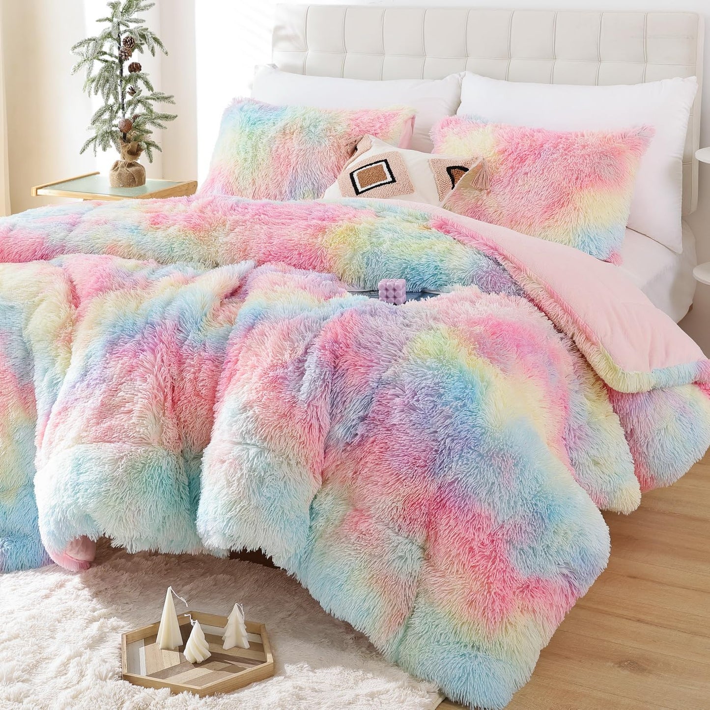 Smoofy Fluffy Queen Comforter Set, Faux Fur Rainbow Comforter Set Queen Size, Luxury Fuzzy Bedding Set, Soft Shaggy Bed Set for All Season, 3 Pieces - 1 Comforter & 2 Pillowcases